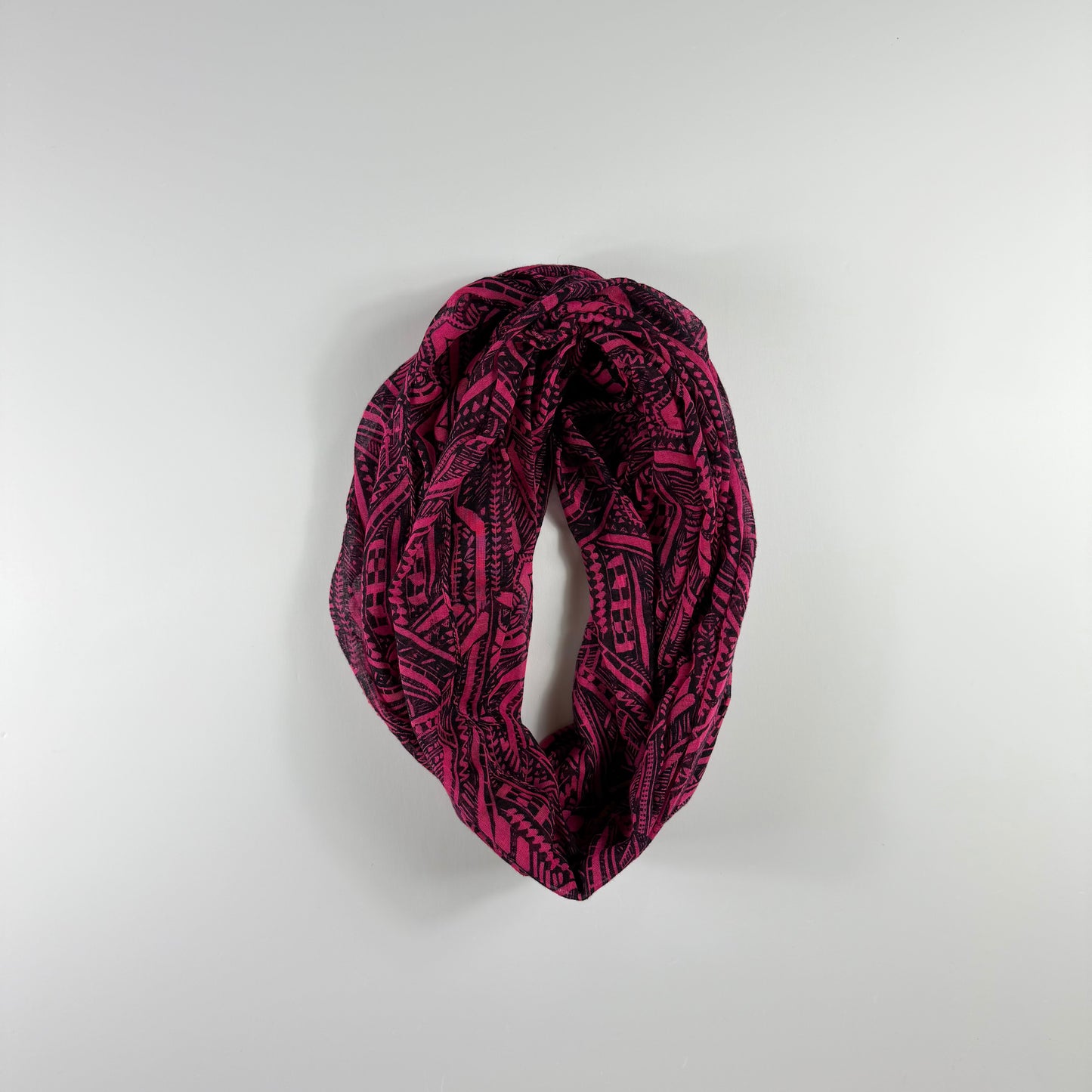 INFINITI SCARF