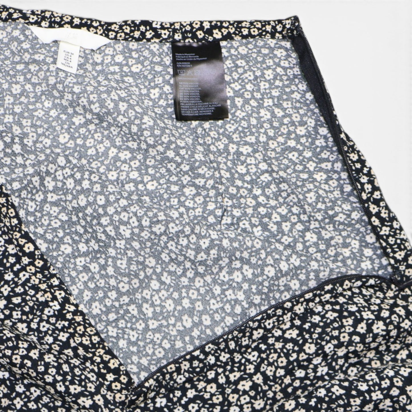 FALDA MIDI NEGRA CON ESTAMPADO DE FLORES | H&M | TALLA 4 (S)