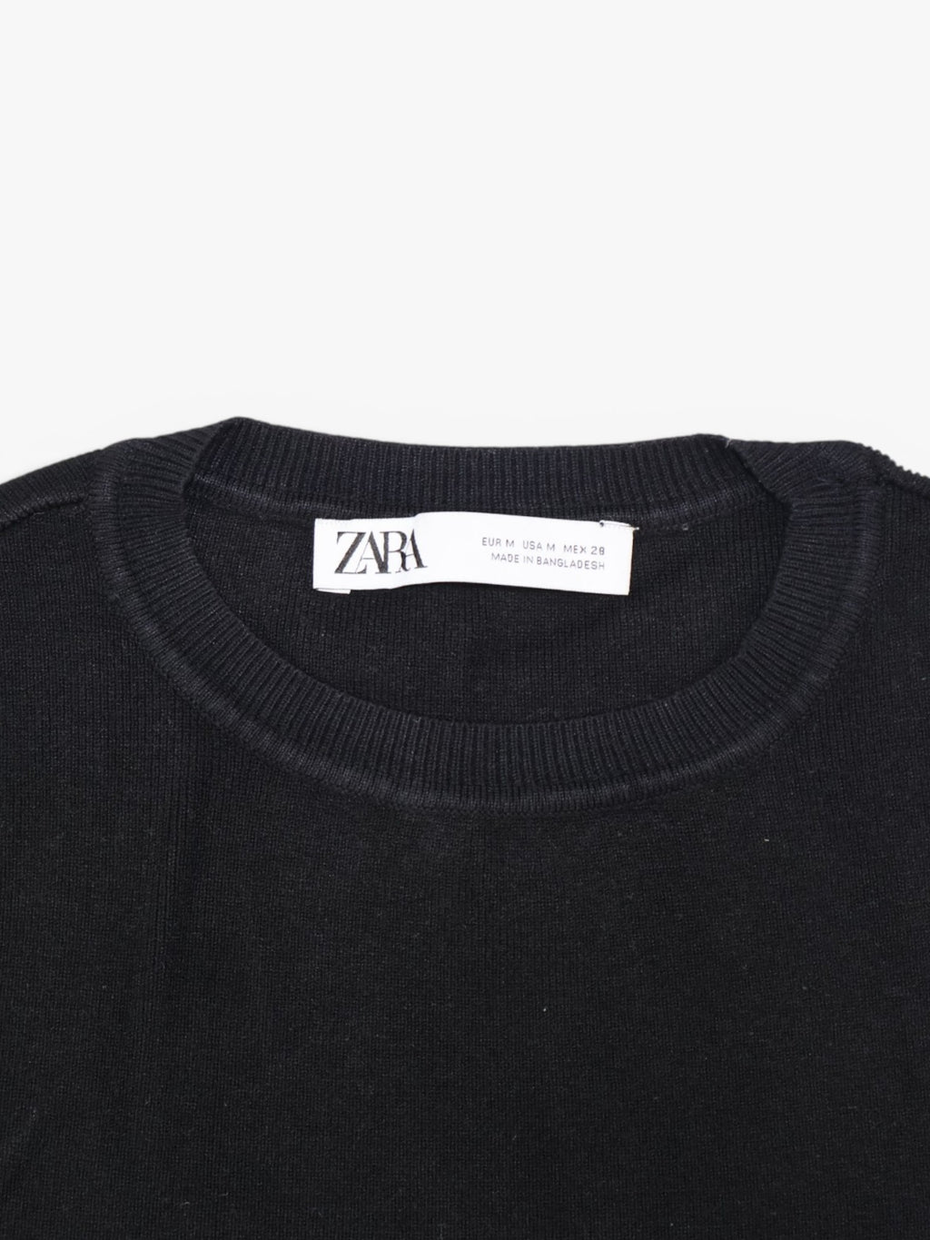 CROP TOP NEGRO SIN MANGAS | ZARA | TALLA M