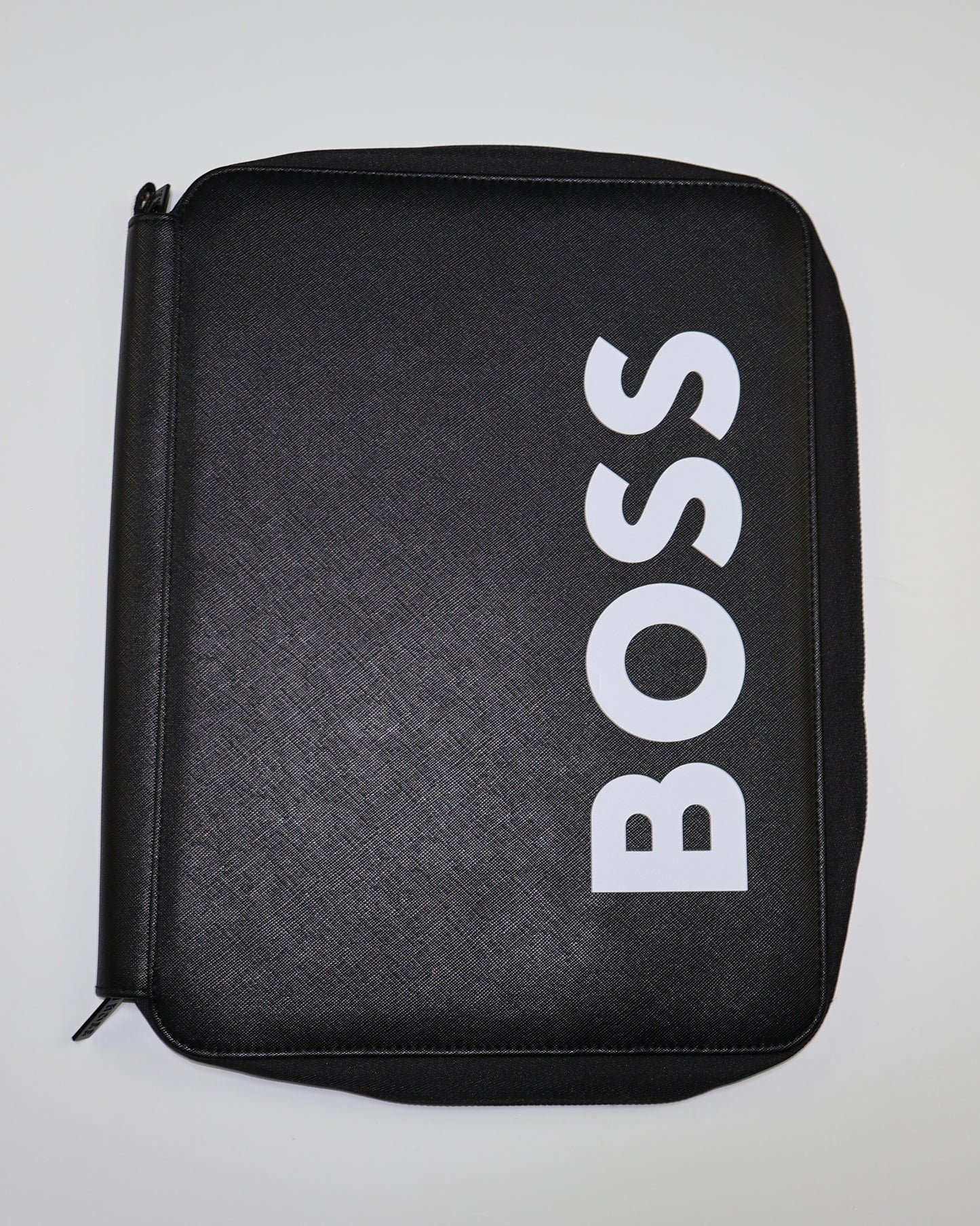 PORTADOCUMENTOS NEGRO CON ZIPPER | BOSS