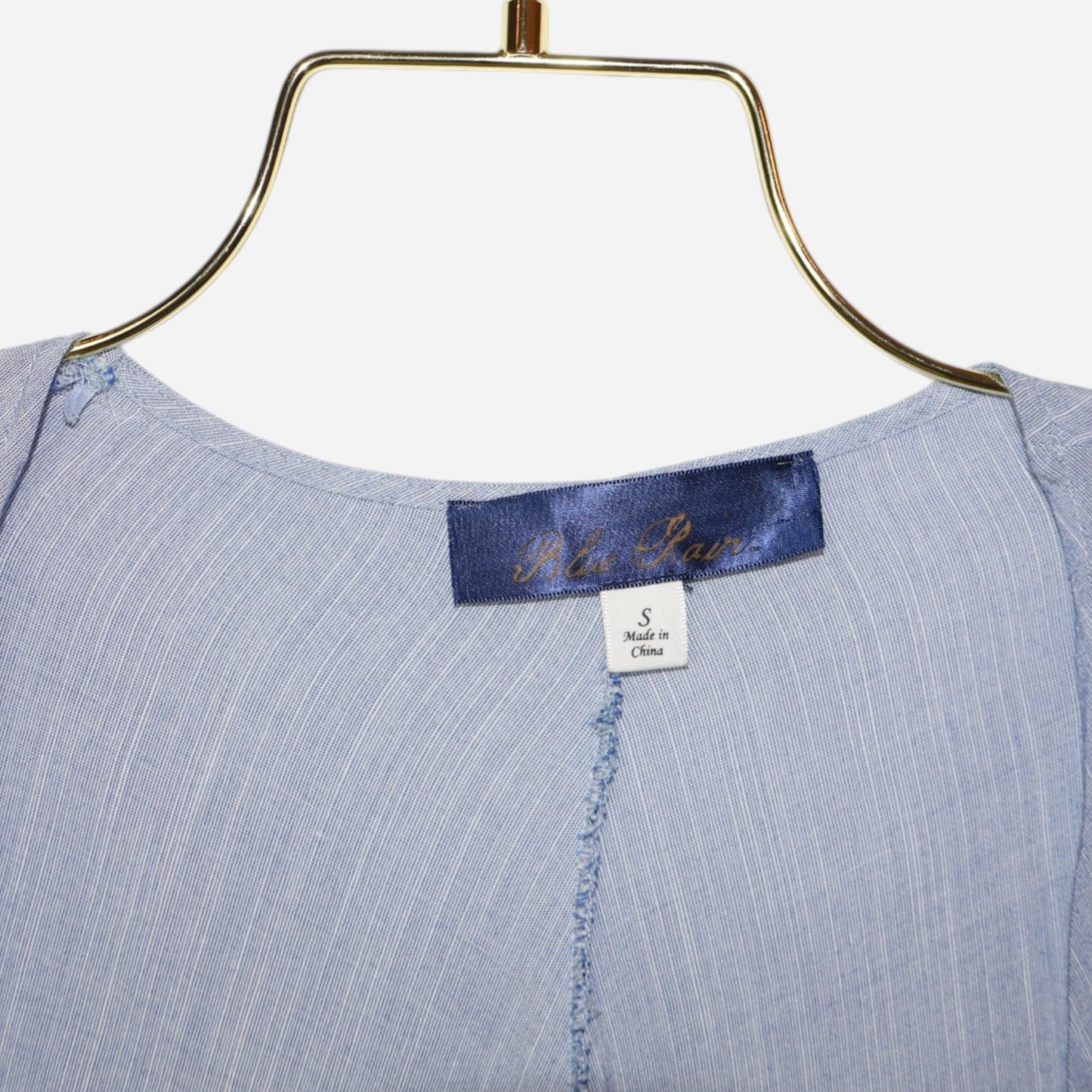 COVER UP DE PLAYA AZUL CLARO CON BORDADO BLANCO | BLUE RAIN | TALLA S