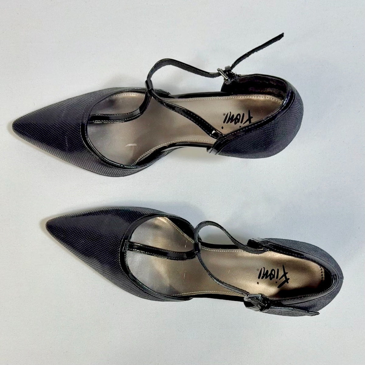 ZAPATOS NEGROS DE TACÓN EN PUNTA | FIONI | TALLA 8