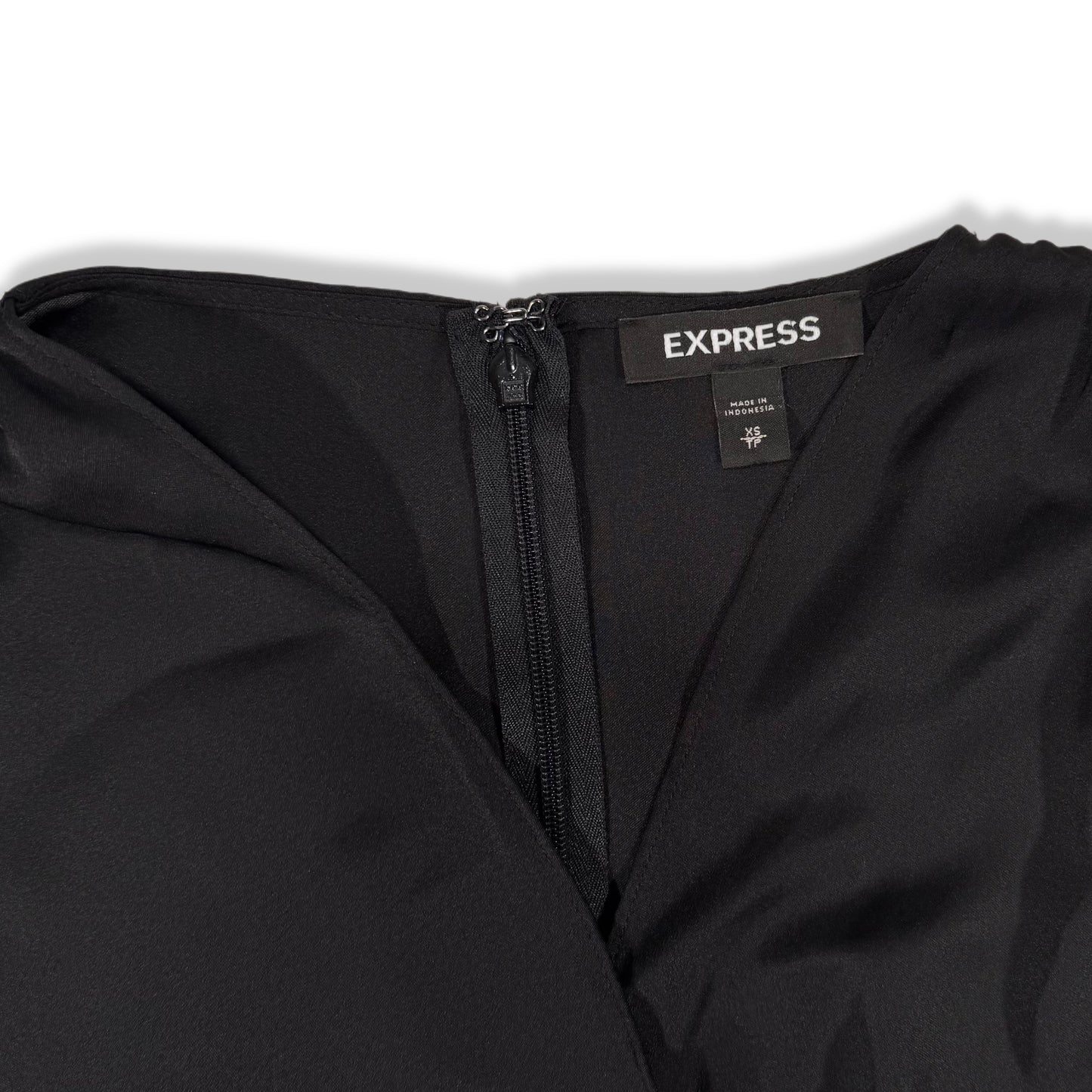 VESTIDO NEGRO CRUZADO | EXPRESS | XS