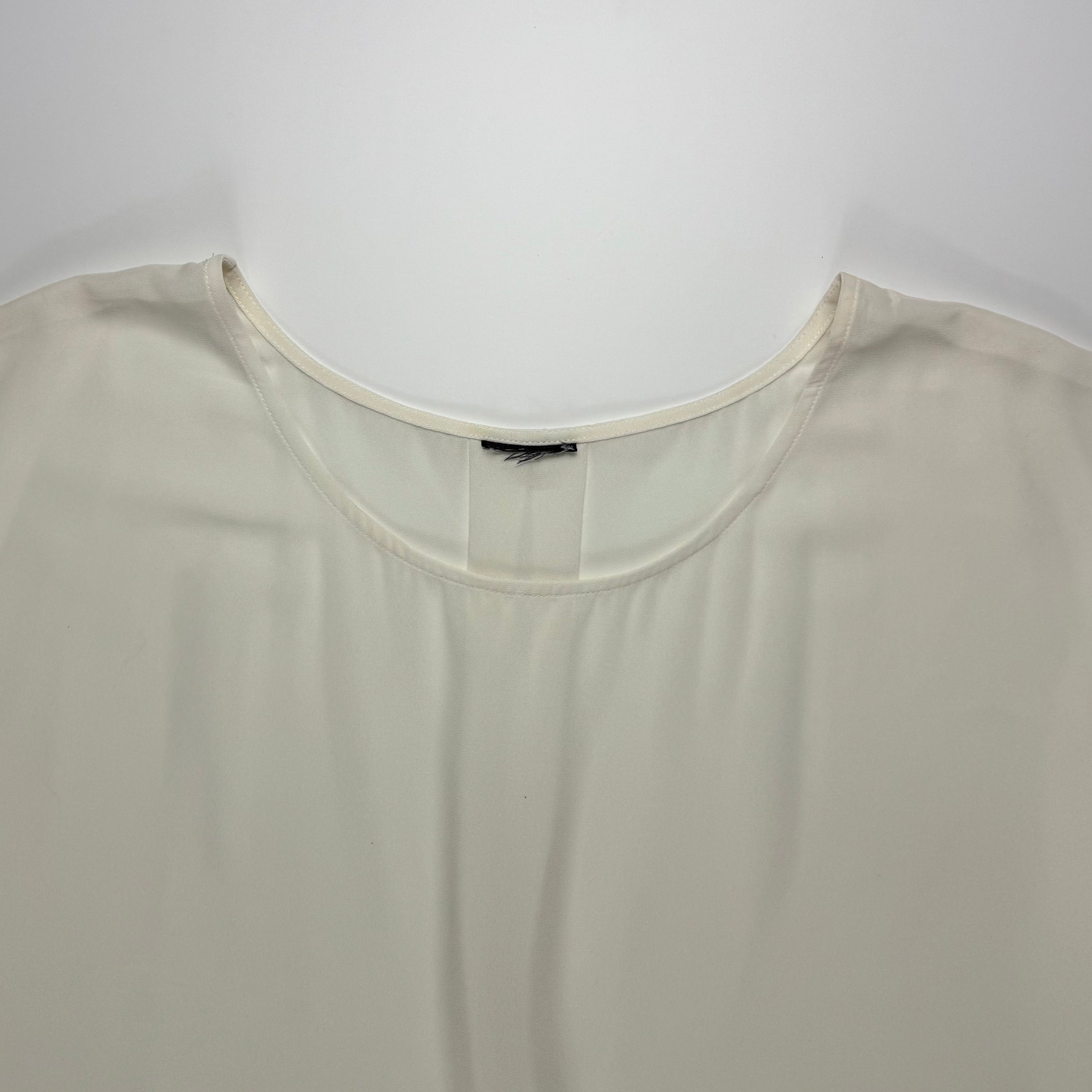 TOP BLANCO CON FLECOS | TALLA M/ L