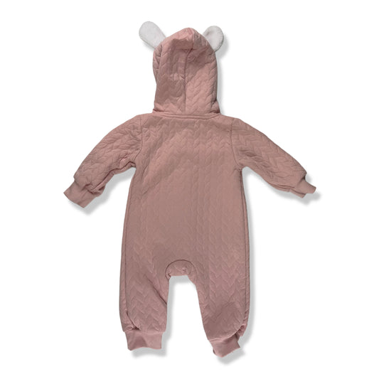 MONO ROSADO ACOLCHADO CON OREJITAS | 6-9M