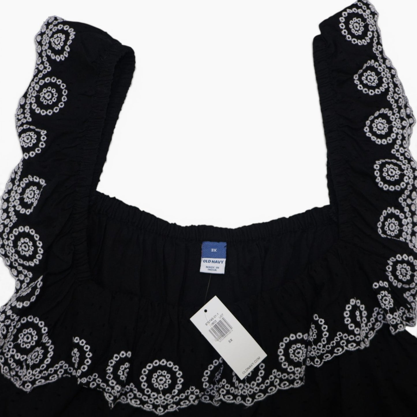 NUEVA CON ETIQUETA | BLUSA NEGRA CON BORDADO | OLD NAVY | TALLA 3X
