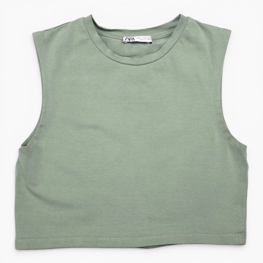 CROP TOP VERDE SIN MANGAS | ZARA | TALLA M