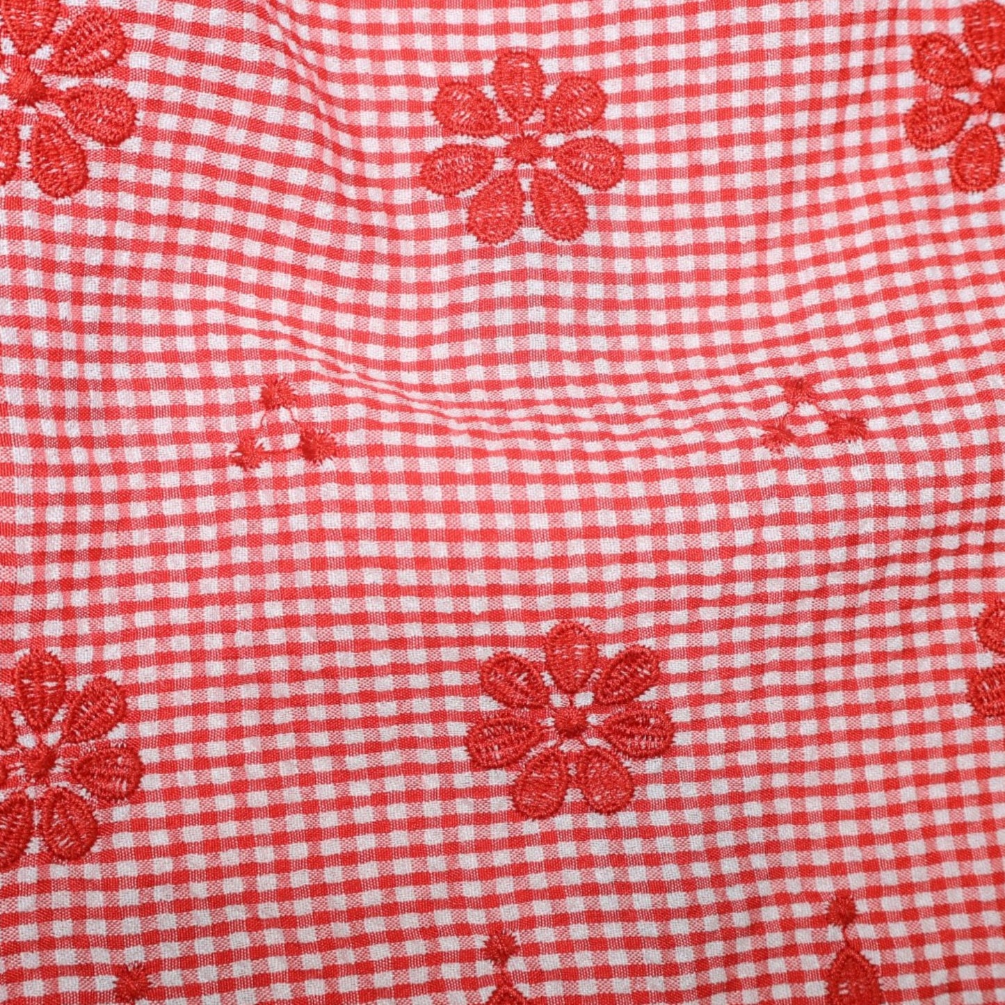 SHORT CUADROS CON BORDADO FLORAL | TALLA XL