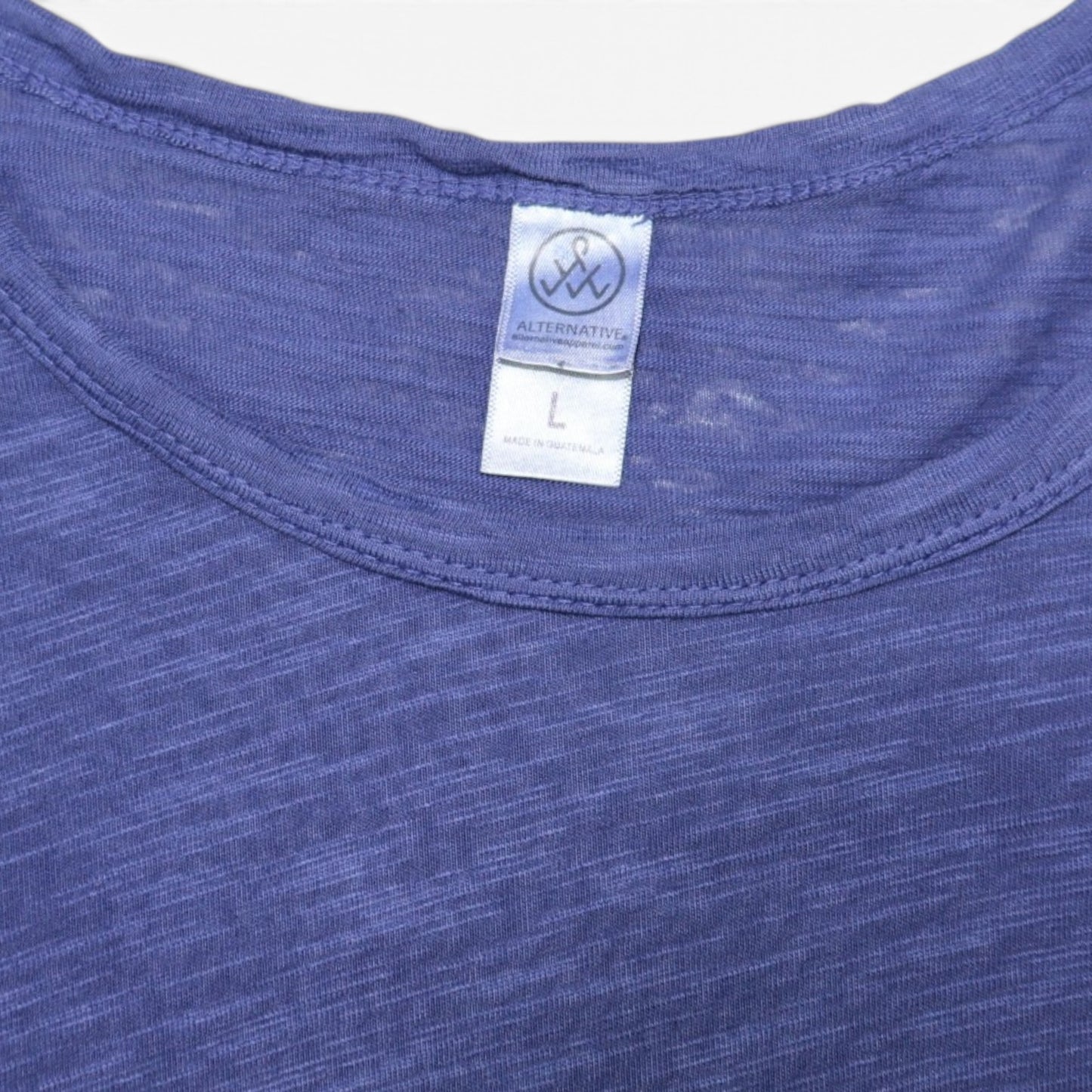 T-SHIRT AZUL BÁSICO | ALTERNATIVE | TALLA L