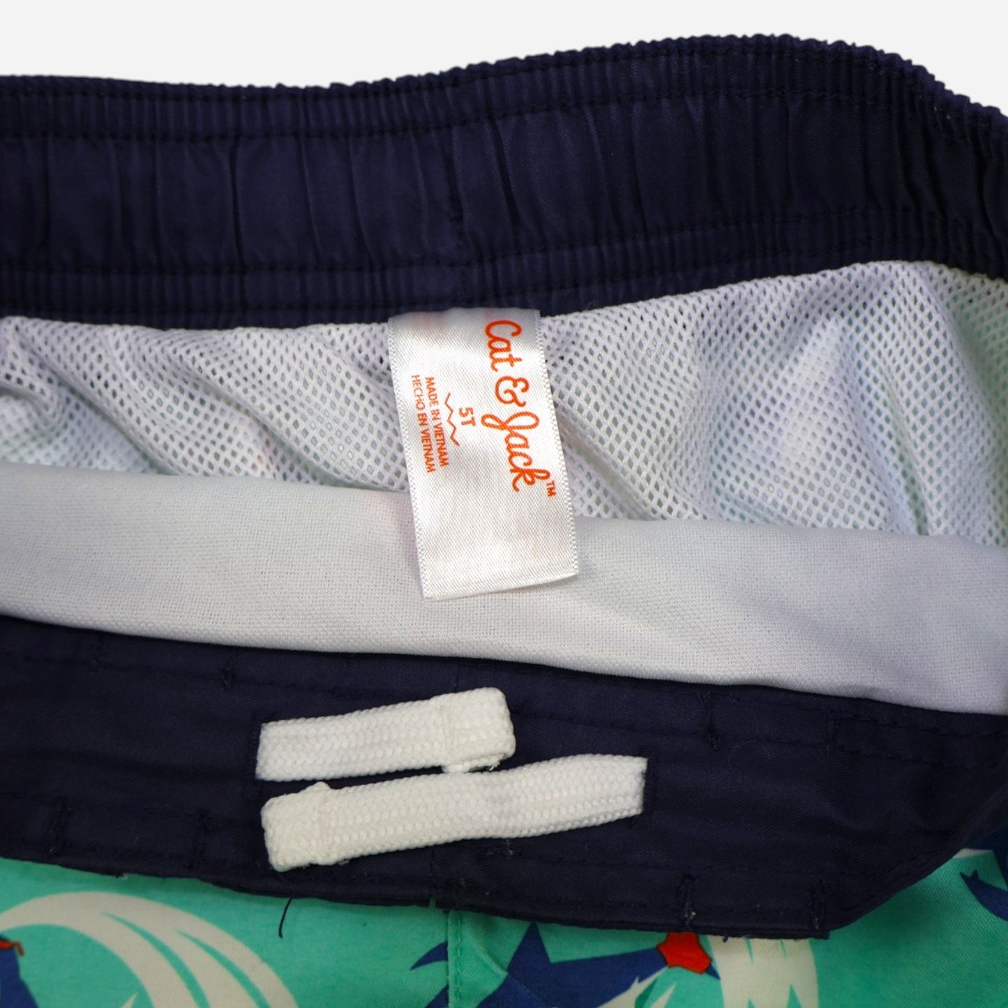 SHORT DE BAÑO CON ESTAMPADO DE TIBURONES PARA NIÑO | CAT & JACK | TALLA 5T