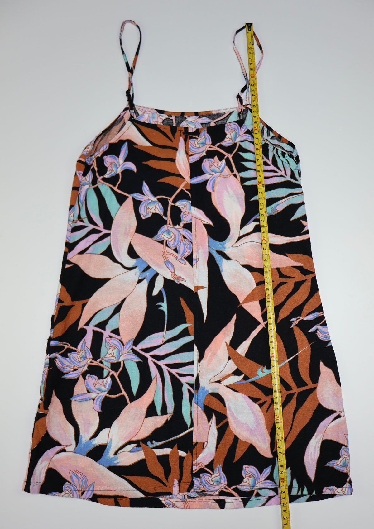 VESTIDO CON ESTAMPADO TROPICAL DE TIRANTES | BILLABONG | TALLA S
