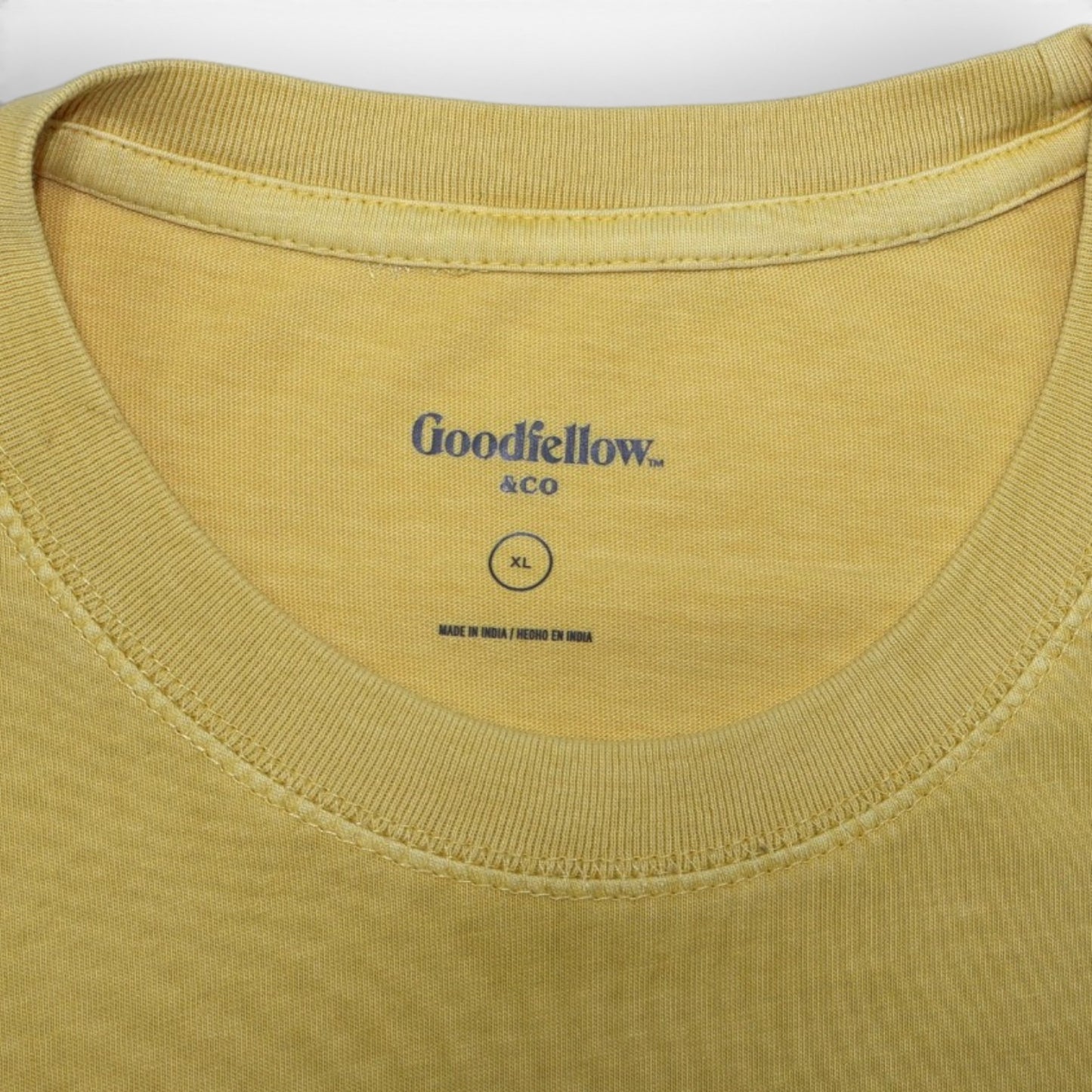 T-SHIRT MOSTAZA CON BOLSILLO | GOODFELLOW & CO | TALLA XL