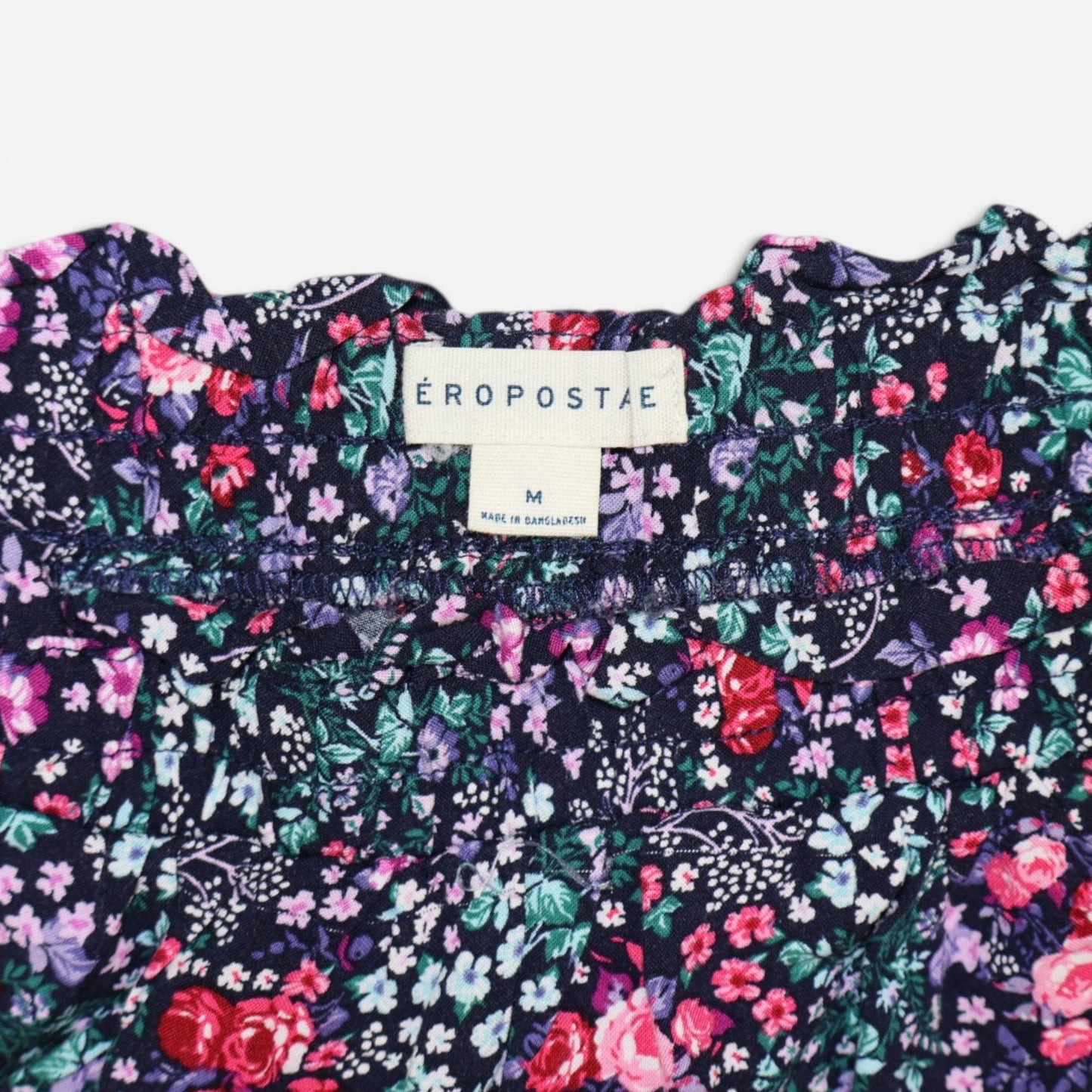 FALDA CORTA CON ESTAMPADO FLORAL | AÉROPOSTALE | TALLA M