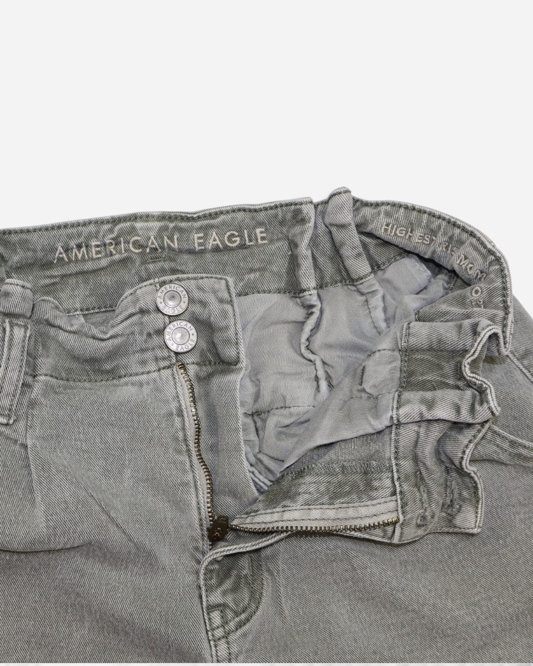 Shorts de jean verde de tiro alto con pliegues para mujer, marca American Eagle, talla 2, ropa de segunda mano en República Dominicana
