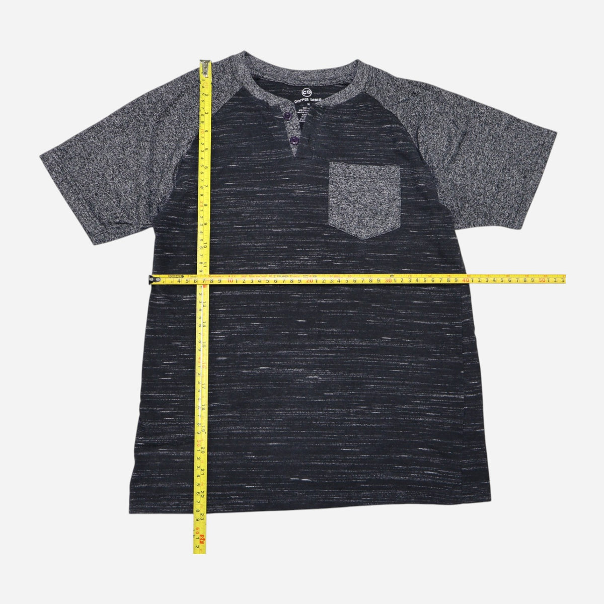 T-SHIRT NEGRA CON GRIS PARA NIÑOS | COPPER DENIM | TALLA M