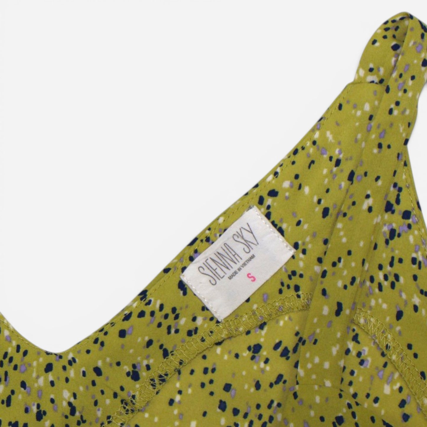 TOP DE TIRANTES VERDE CON ESTAMPADO | SIENNA SKY | TALLA S