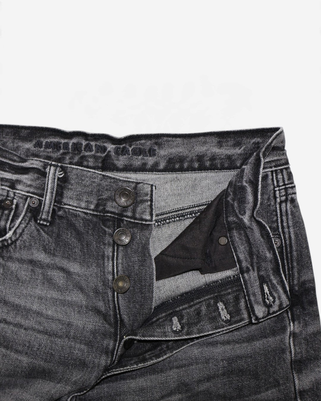 Shorts jean negros gastados para mujer American Eagle talla 4 (S), foto 3