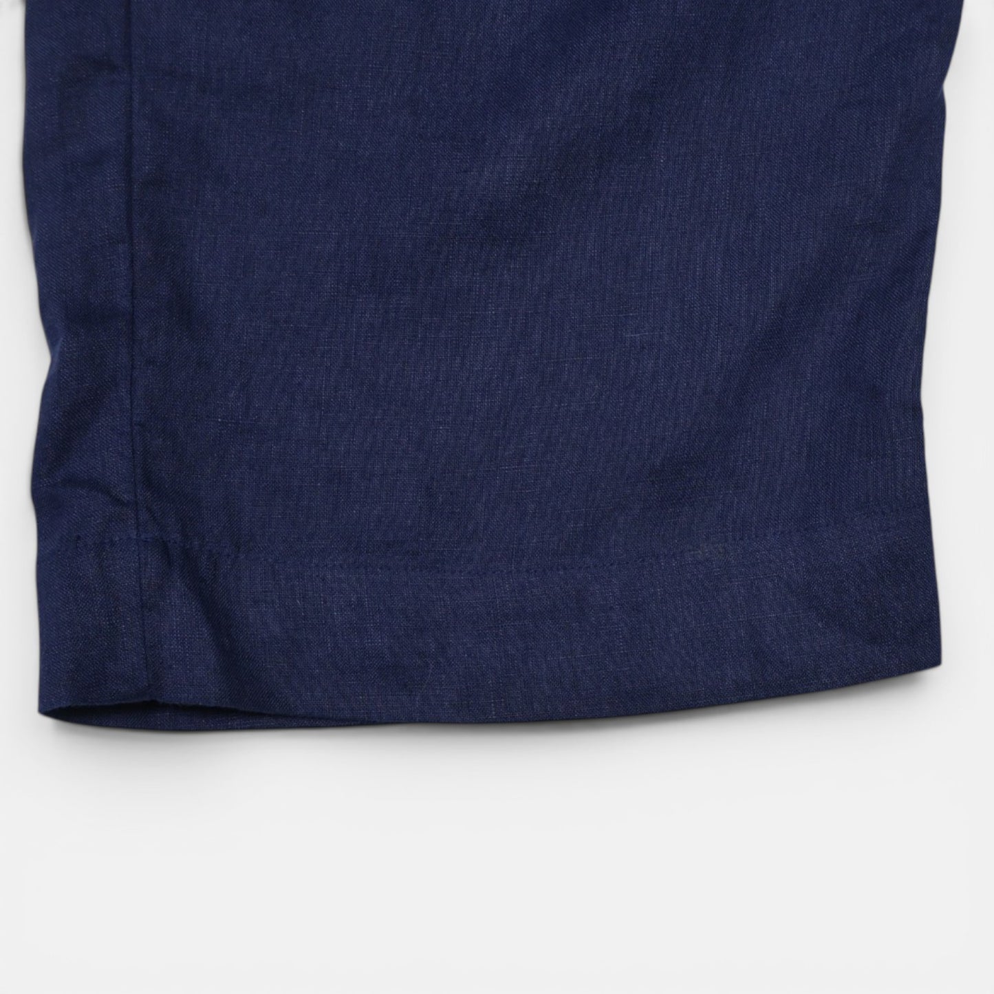 PANTALÓN CAPRI AZUL MARINO DE LINO CON CINTURA AJUSTABLE | CHARTER CLUB | TALLA L