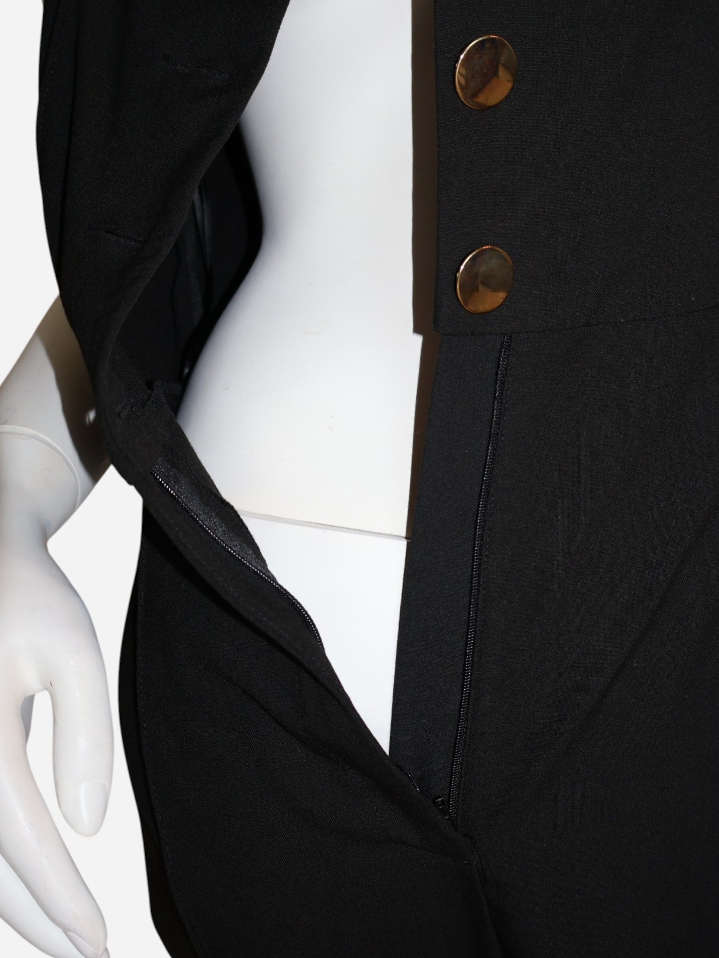 JUMPSUIT NEGRO CON BOTONES DORADOS | ZARA | TALLA M