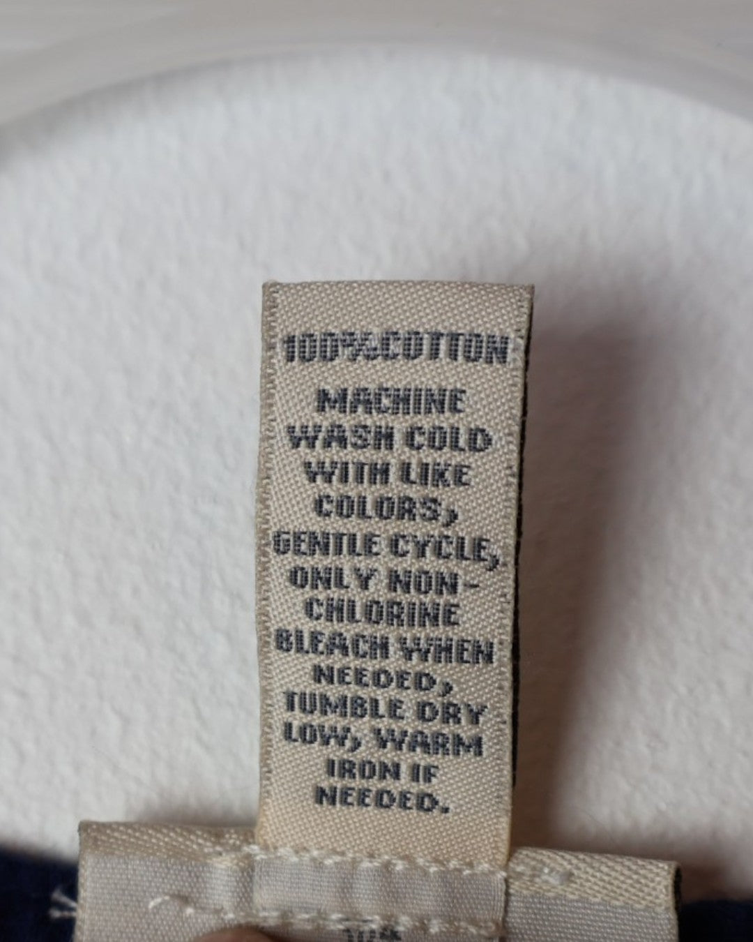 Etiqueta de composición 100% algodón del vestido para mujer.