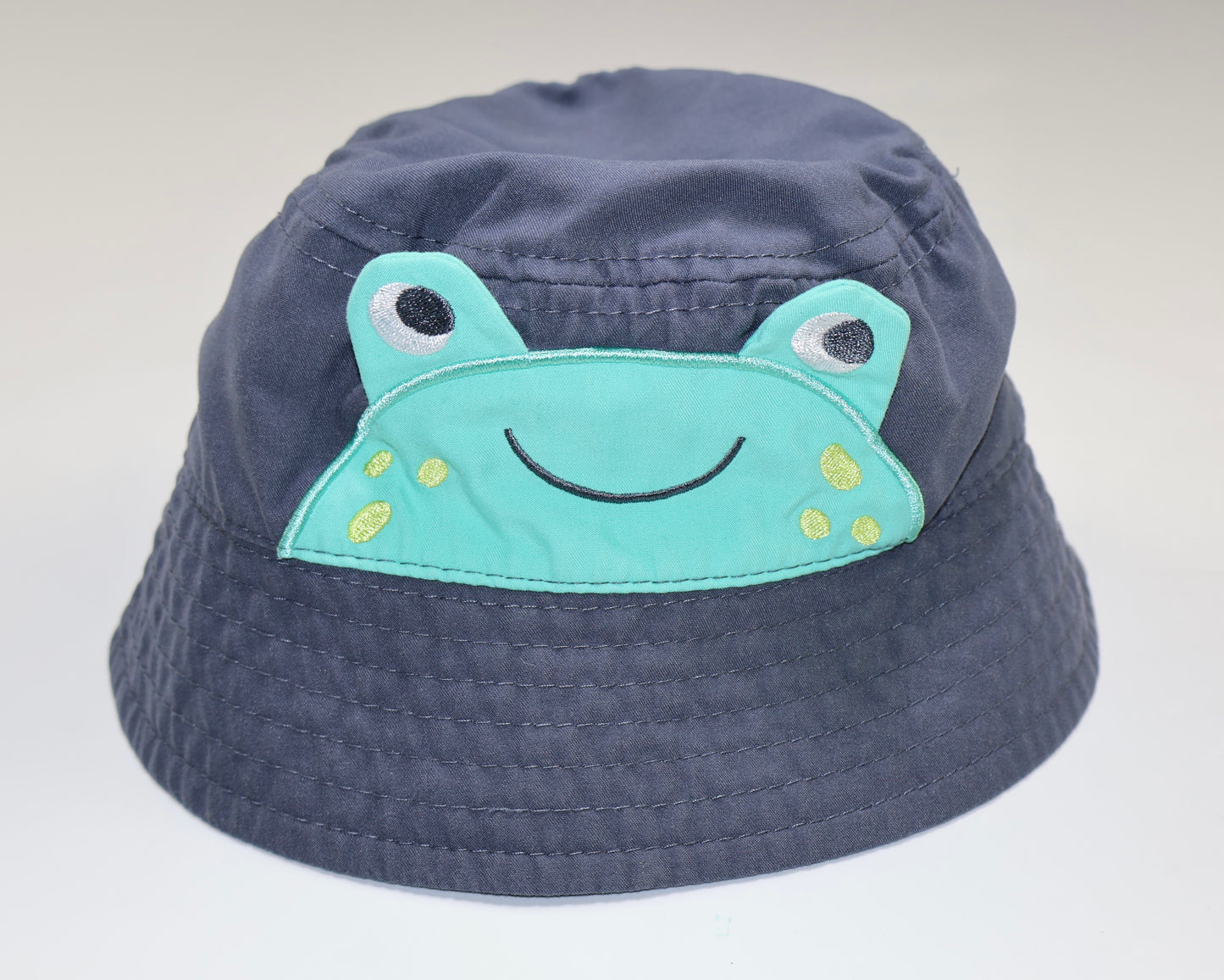 SOMBRERO TIPO BUCKET PARA BEBÉS | SIMPLE JOYS BY CARTER’S | 12M