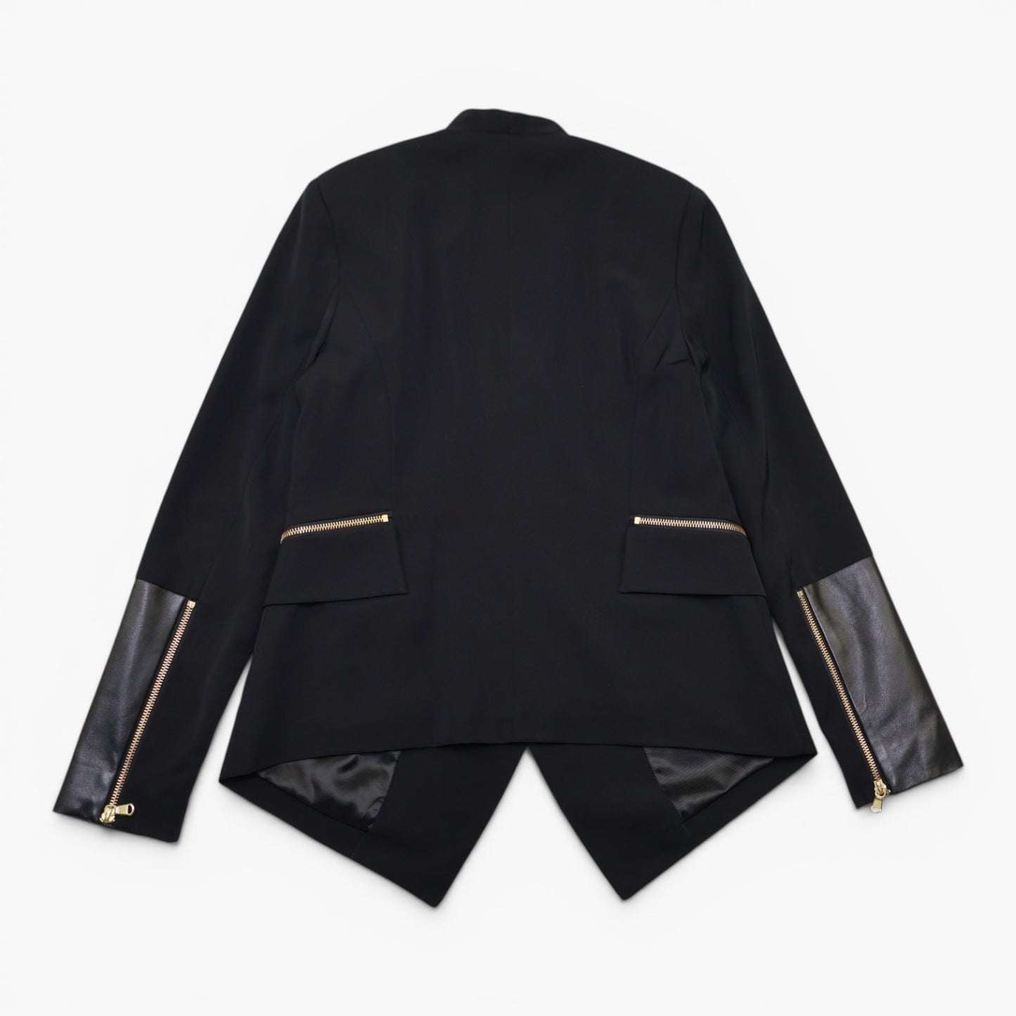 BLAZER NEGRO CON MANGAS EN PIEL GENUINA | BAGATELLE | TALLA M