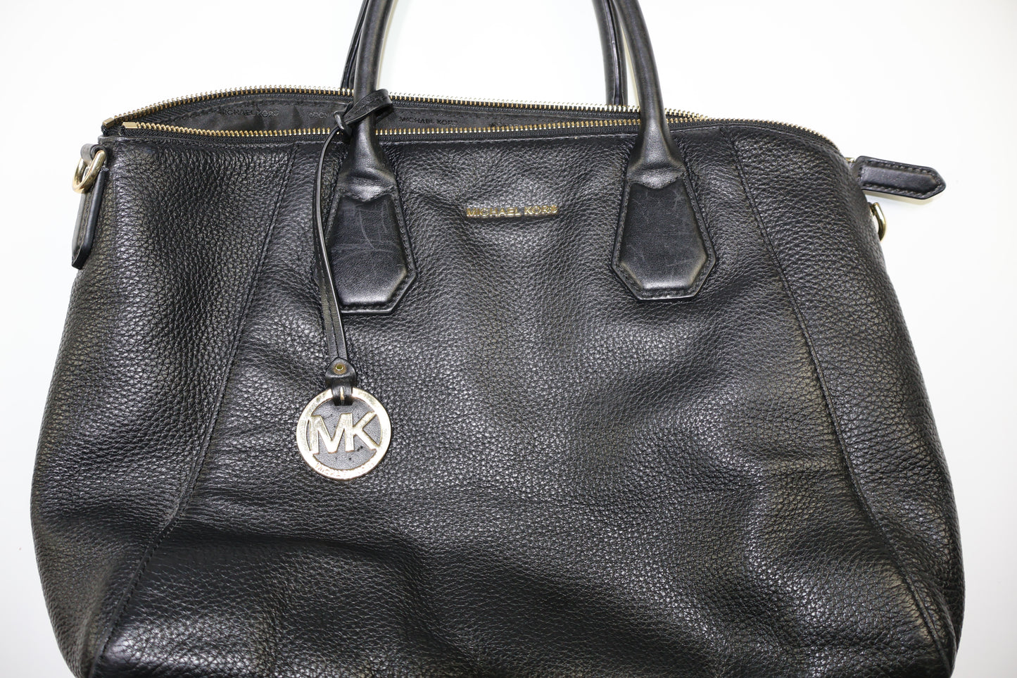 CARTERA NEGRA TIPO SATCHEL | MICHAEL KORS
