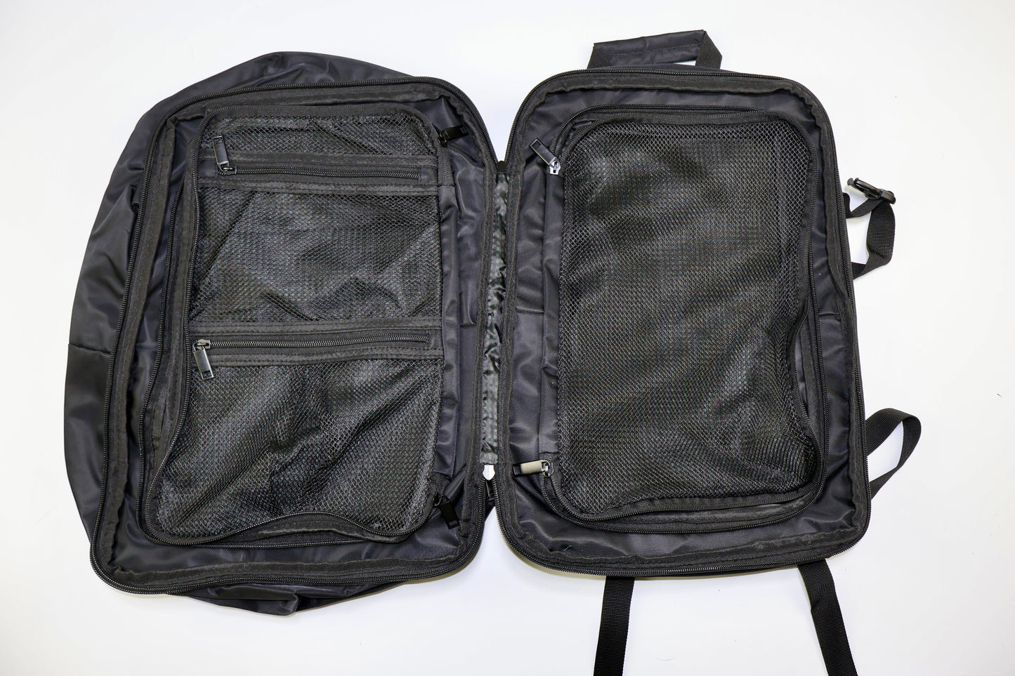 MOCHILA DE VIAJE NEGRA | DUCHAMP LONDON
