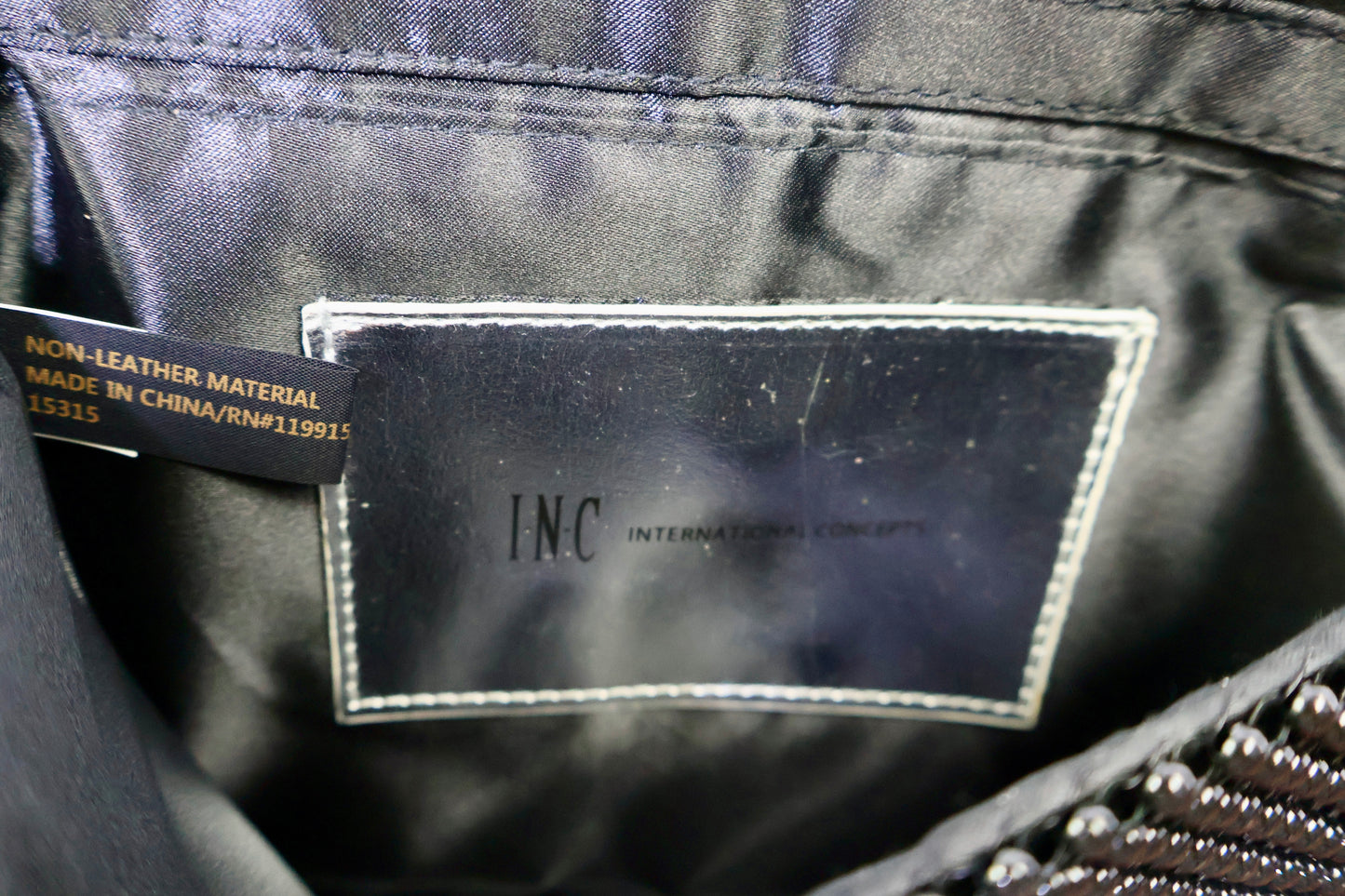 CLUTCH NEGRO CON CADENA | I.N.C. INTERNATIONAL CONCEPTS
