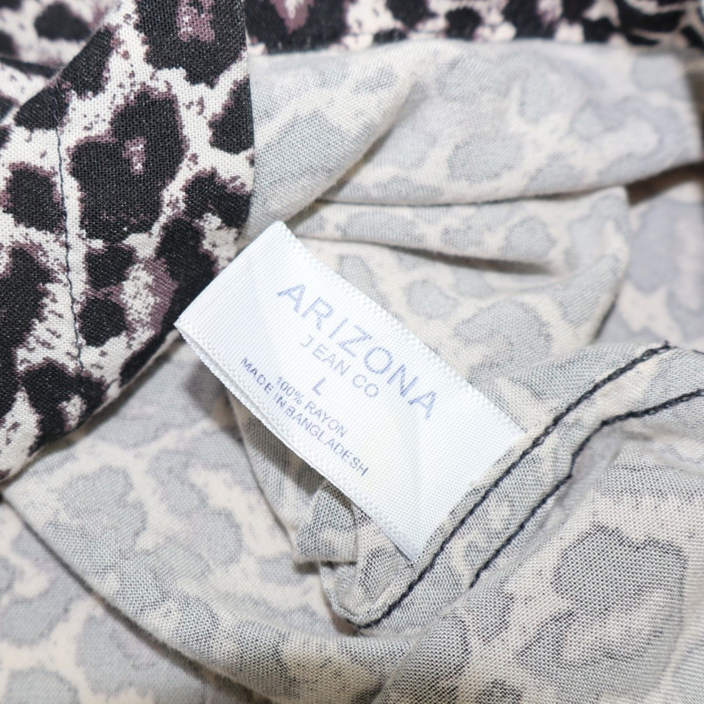 CAMISA CON ESTAMPADO ANIMAL PRINT DE MANGA CORTA | ARIZONA JEAN CO. | TALLA L