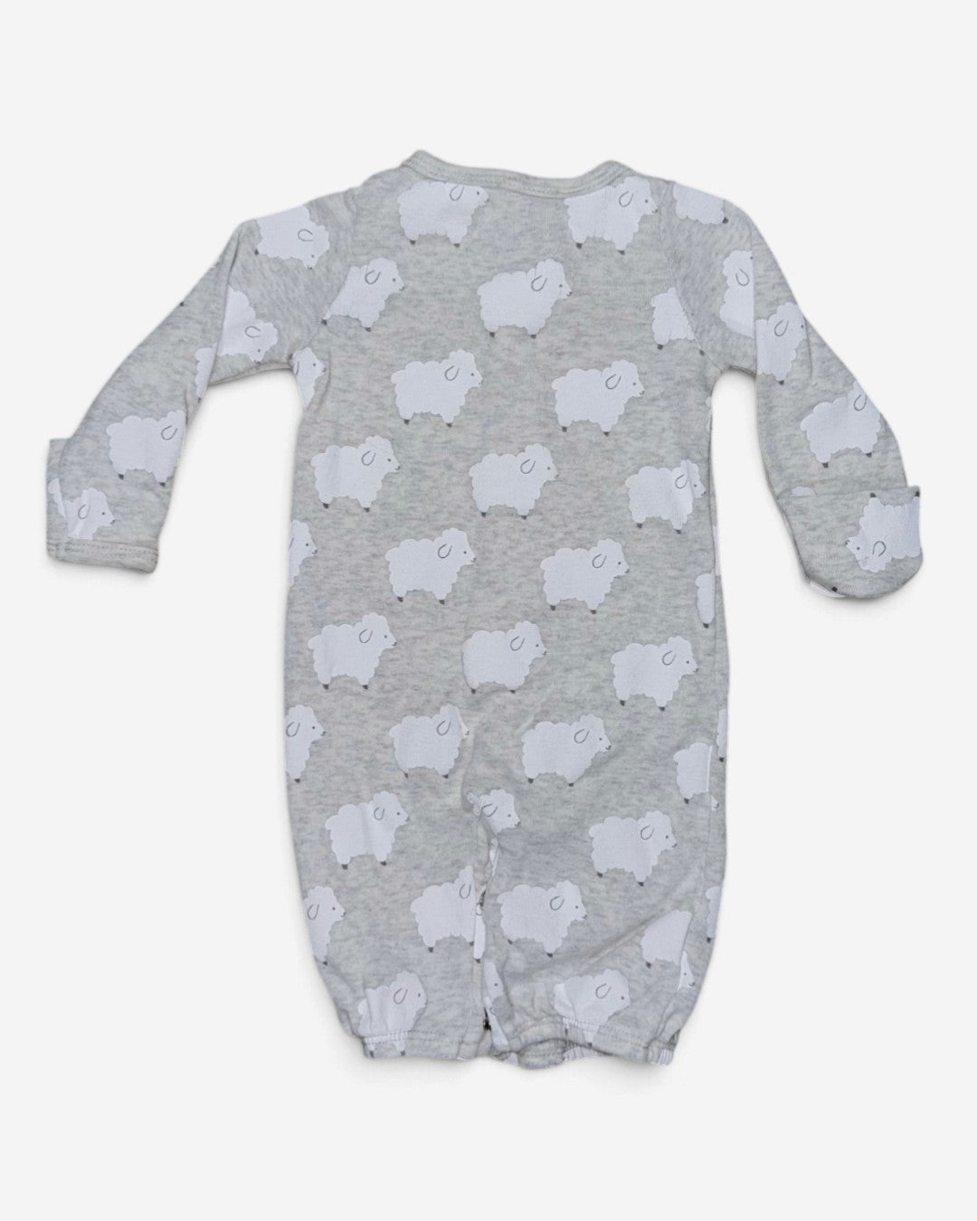 Pijama tipo batita con ovejitas para bebé Carter's talla NB, foto 4