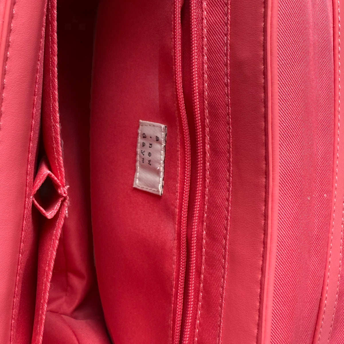 BOLSO ROSADO CON CADENA DORADA | A NEW DAY