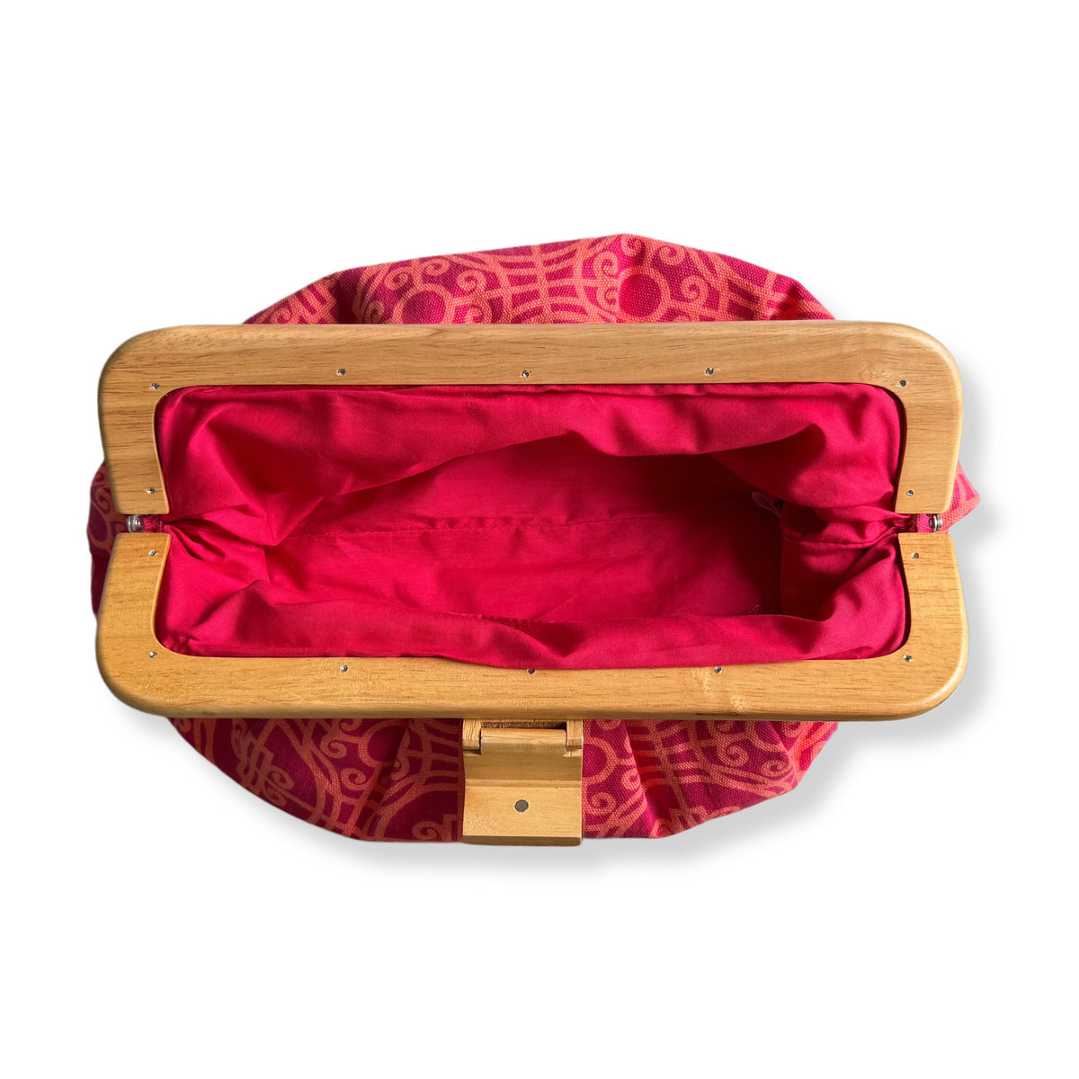 CLUTCH CON CIERRE DE MADERA | OLD NAVY