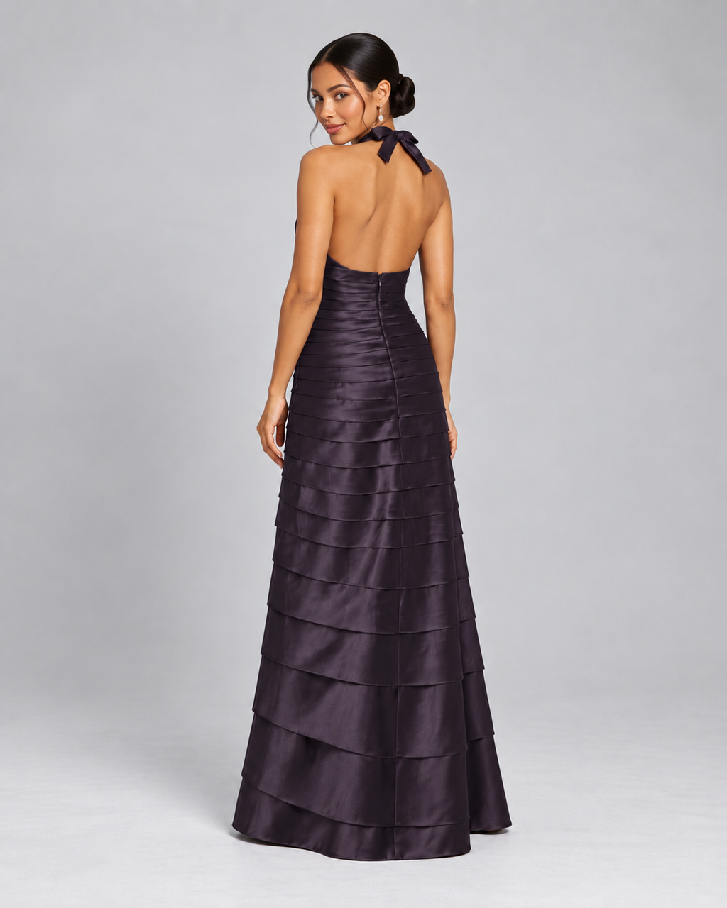 Vestido largo halter de satín para mujer, marca BCBGMAXAZRIA, talla 0