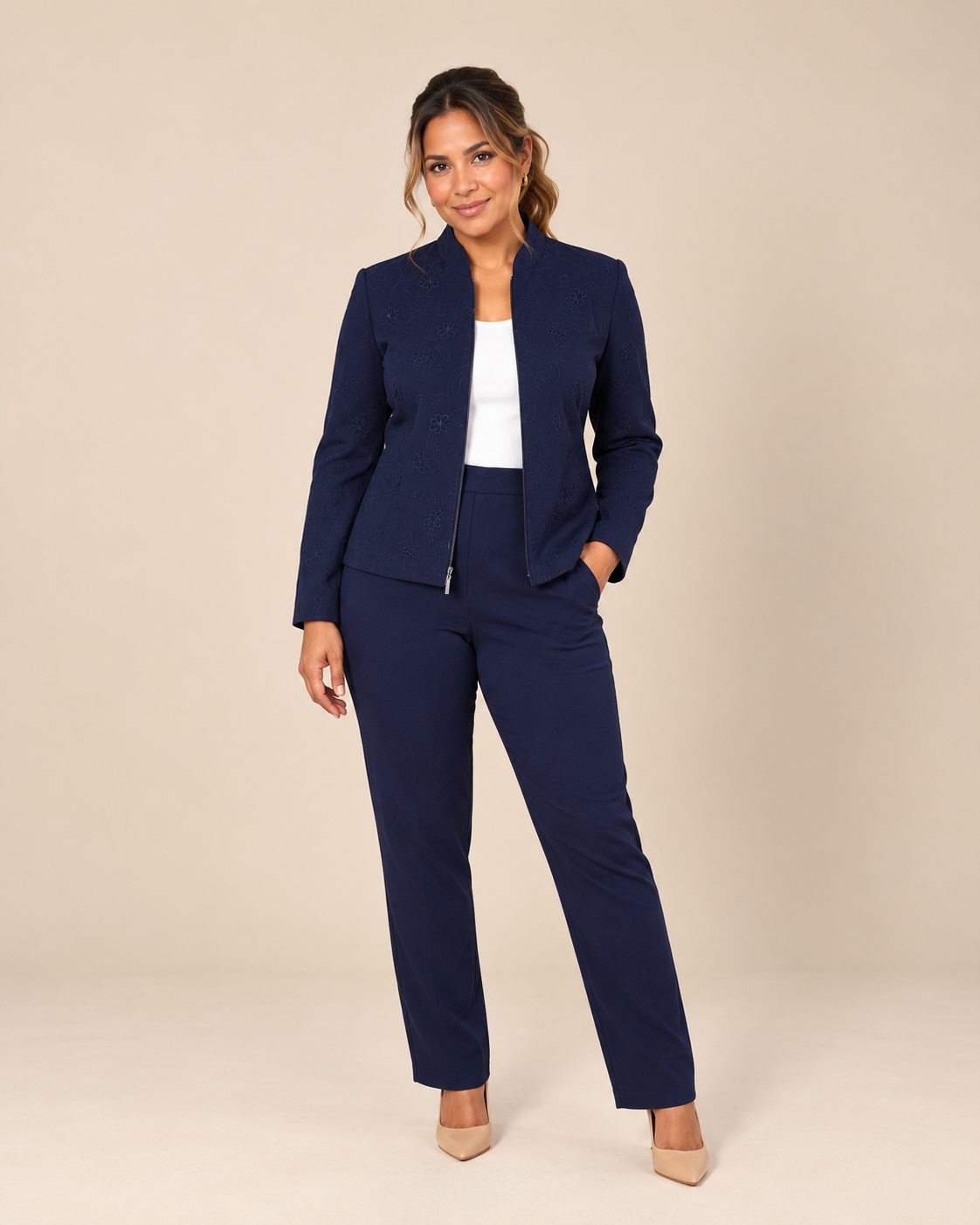 Conjunto de chaqueta y pantalón azul marino con bordado para mujer, marca Sag Harbor, talla 12P, foto 4