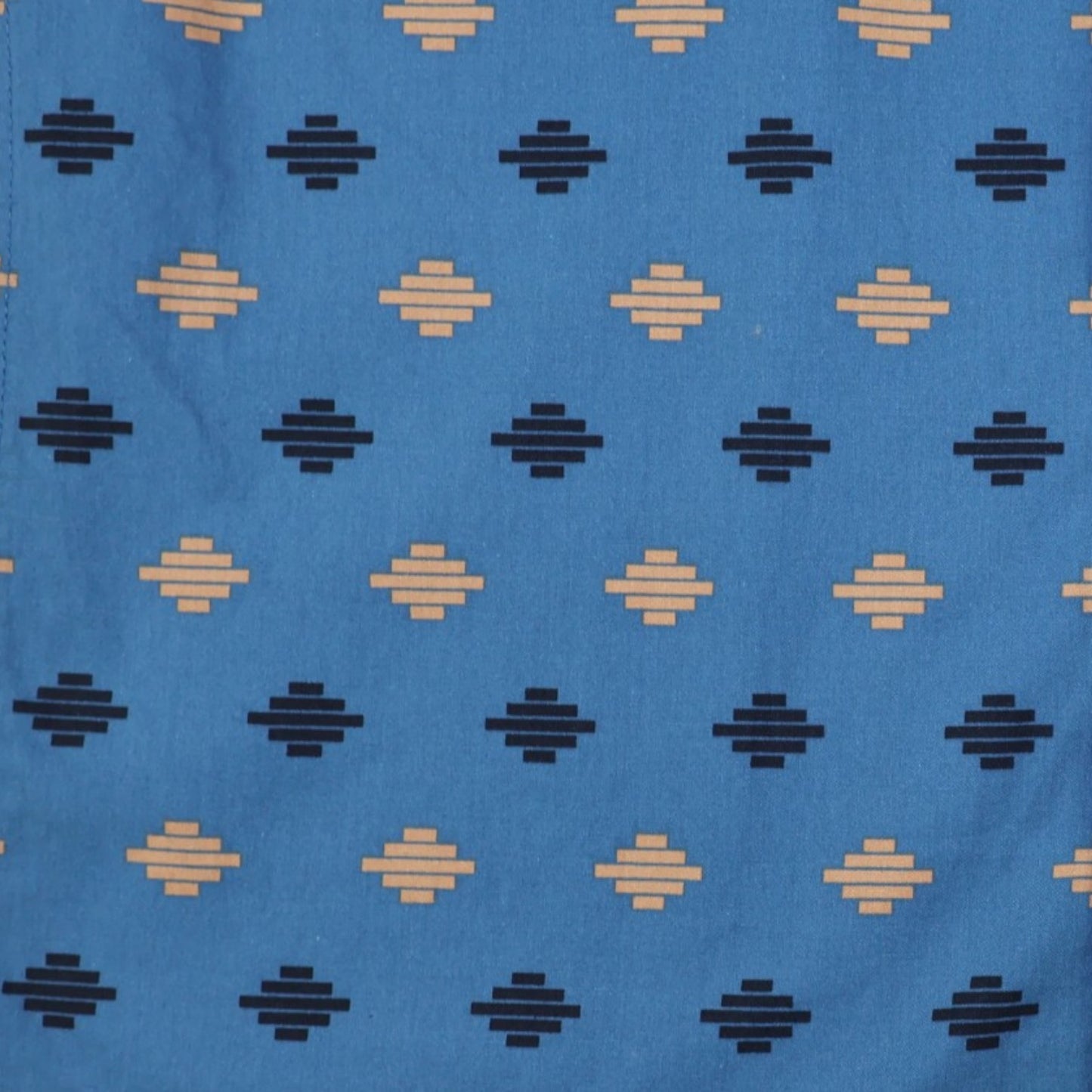 CAMISA MANGA CORTA AZUL CON ESTAMPADO GEOMÉTRICO | MOLOKAI SURF CO. | TALLA M