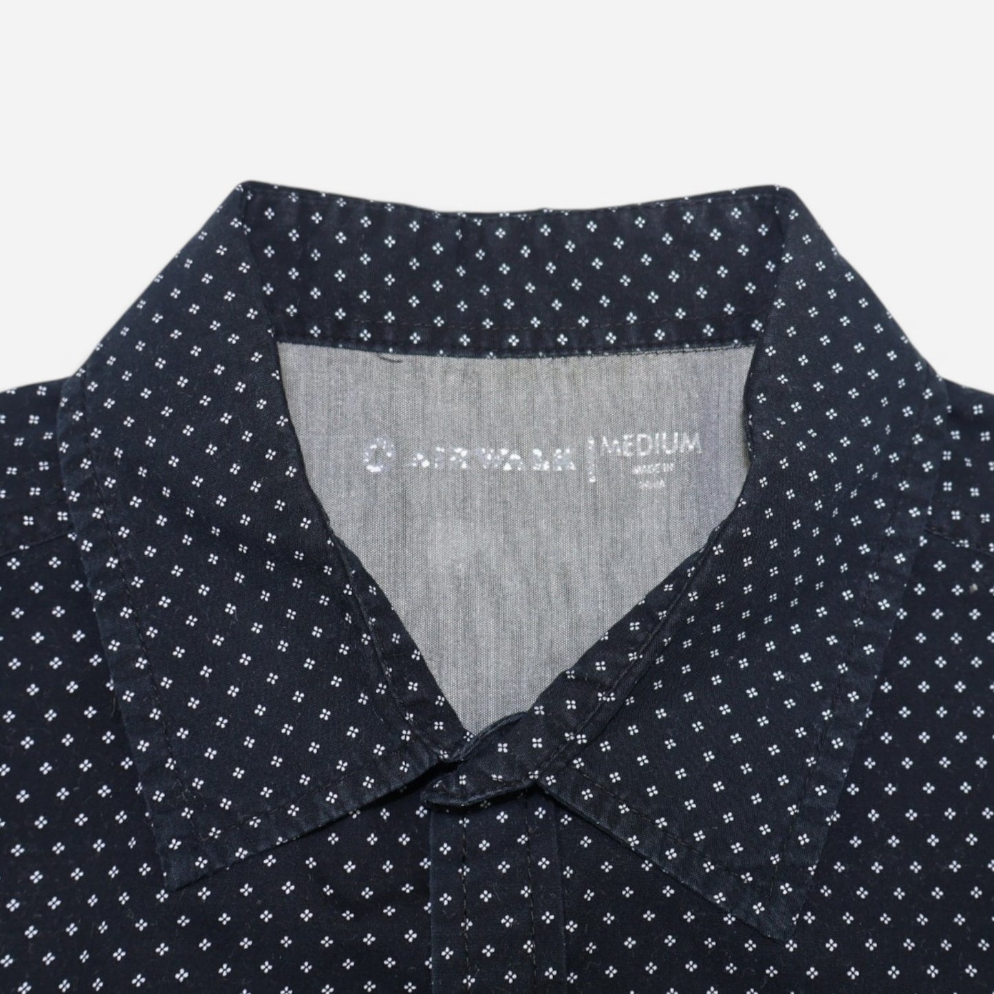 CAMISA MANGA CORTA CON ESTAMPADO DE PUNTITOS | AIRWALK | TALLA M