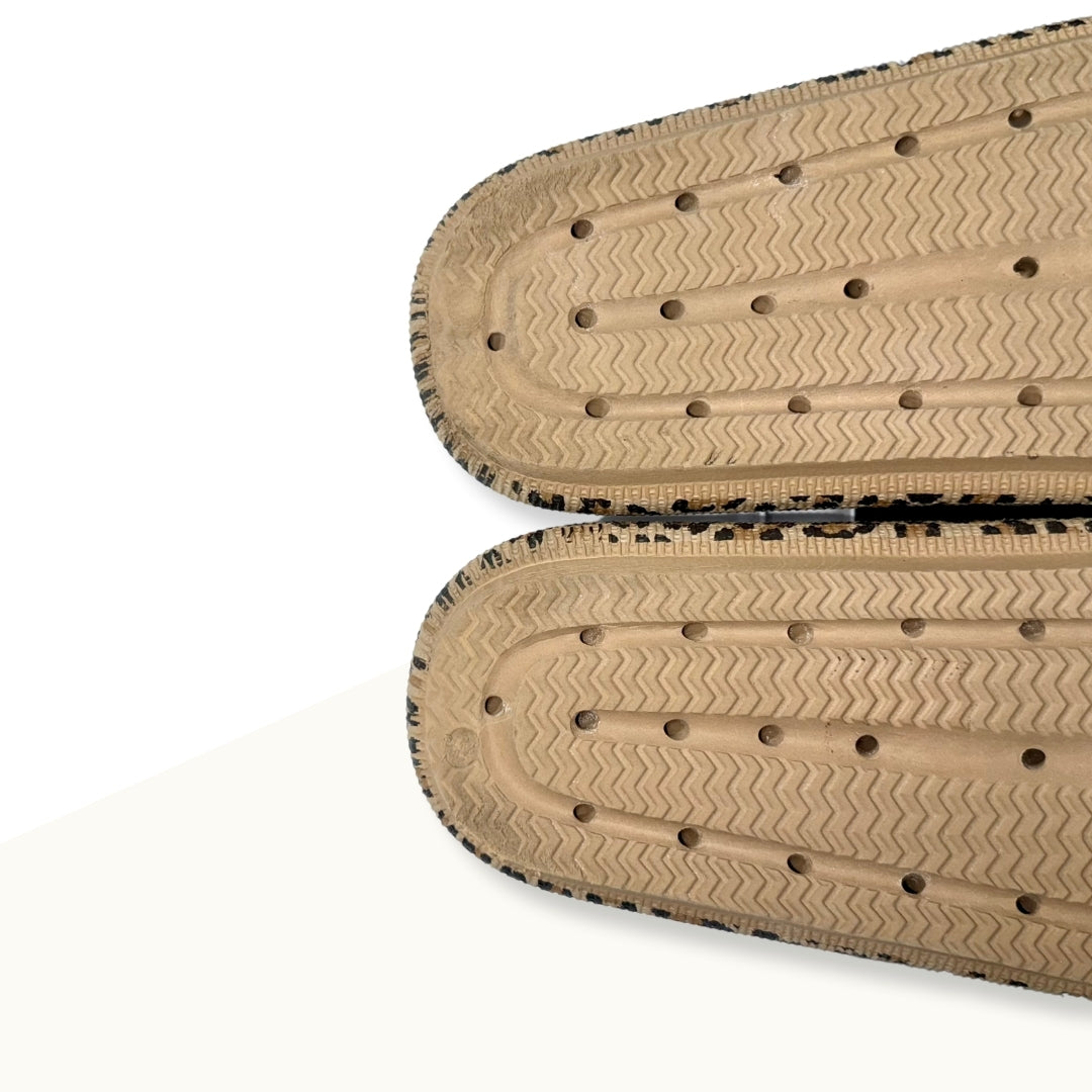 CHANCLETAS DE ANIMAL PRINT | NO BOUNDARIES | TALLA 9