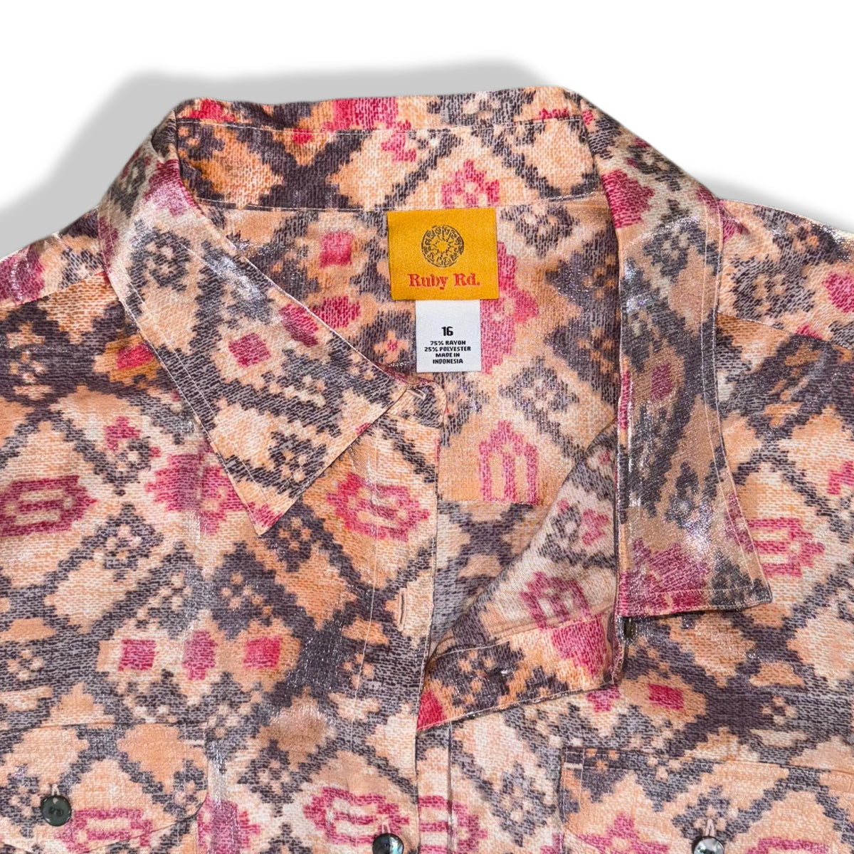 CAMISA CON ESTAMPADO AZTECA PARA MUJER | RUBY RD. | TALLA 16 (XL)