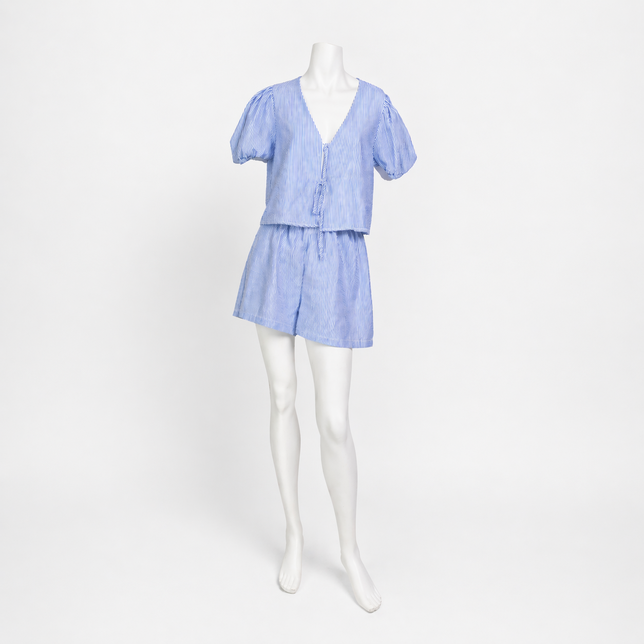 SET DE BLUSA Y SHORT DE RAYAS AZUL Y BLANCO | SHEIN | TALLA XS