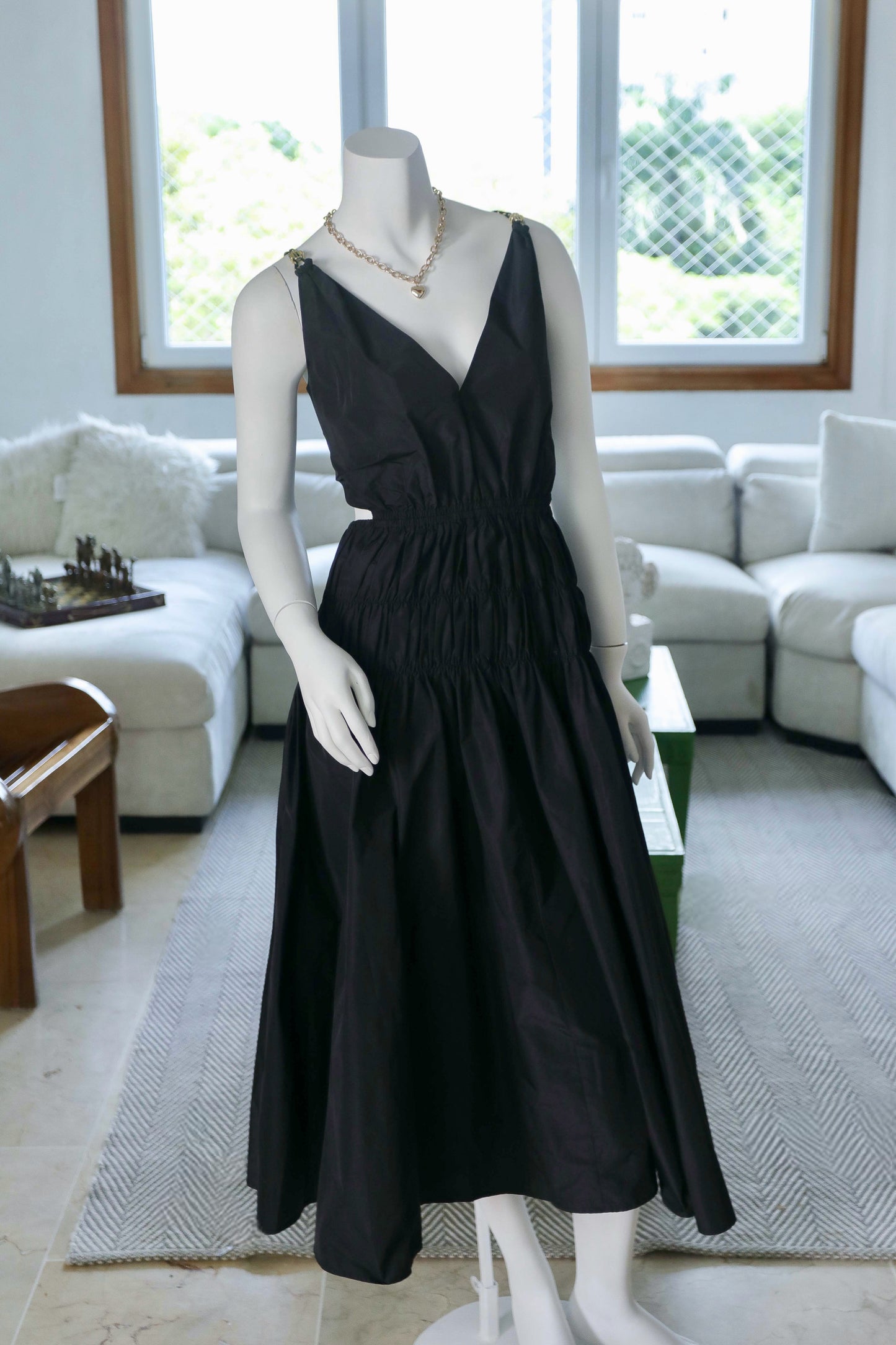 VESTIDO NEGRO V-NECK TAFFETA MIDI DRESS | MAJE | 40 (US 8)