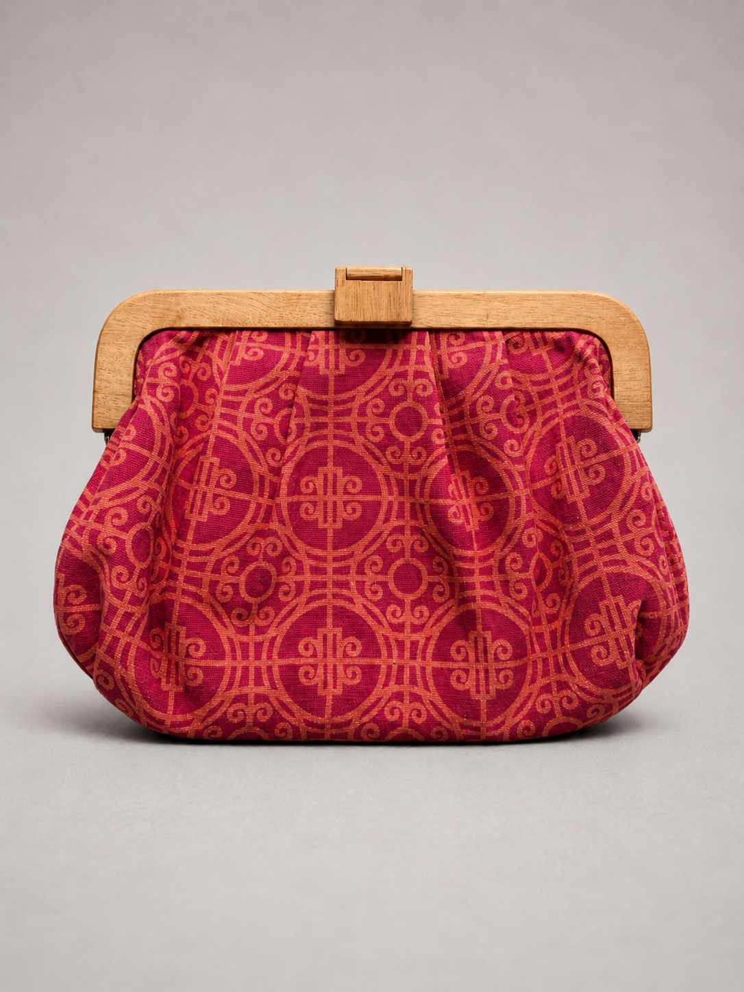 CLUTCH CON CIERRE DE MADERA | OLD NAVY