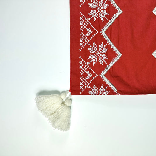 CAMINO DE MESA ROJO BORDADO CON PEDREÍA | TAHARI HOME | 183cm x 41cm
