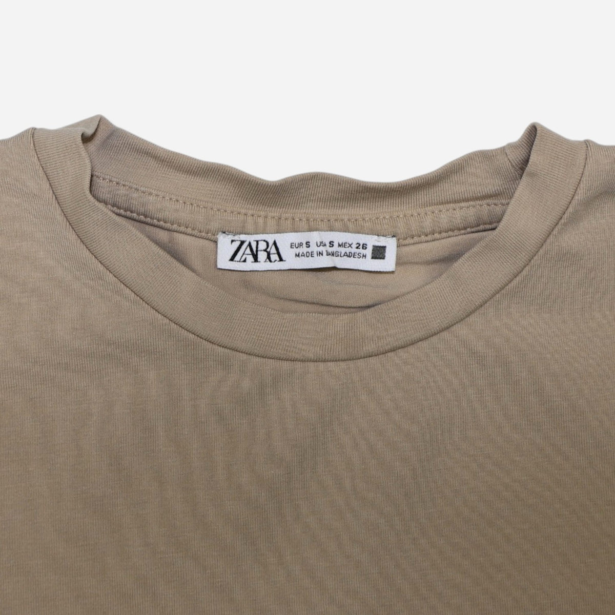 TOP CORTO SIN MANGAS | ZARA | TALLA S