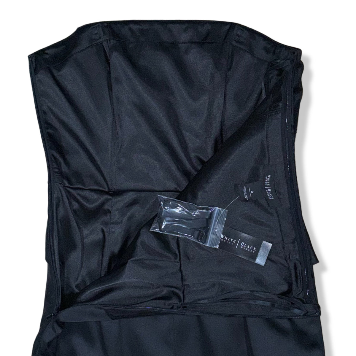 Vestido negro strapless drapeado para mujer, marca White House Black Market, talla 0, foto 5