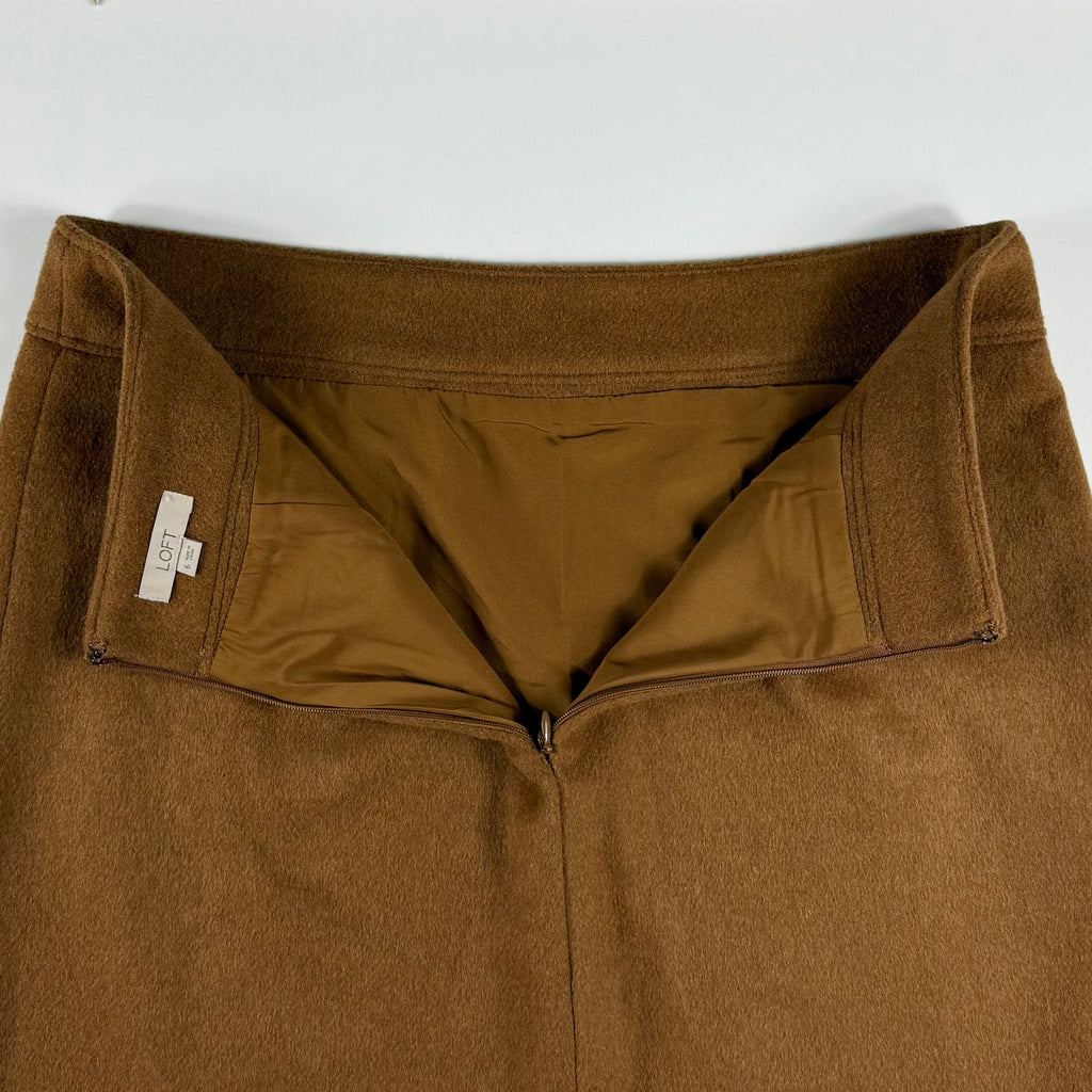 Falda de lana camel LOFT, talla 6, foto 3