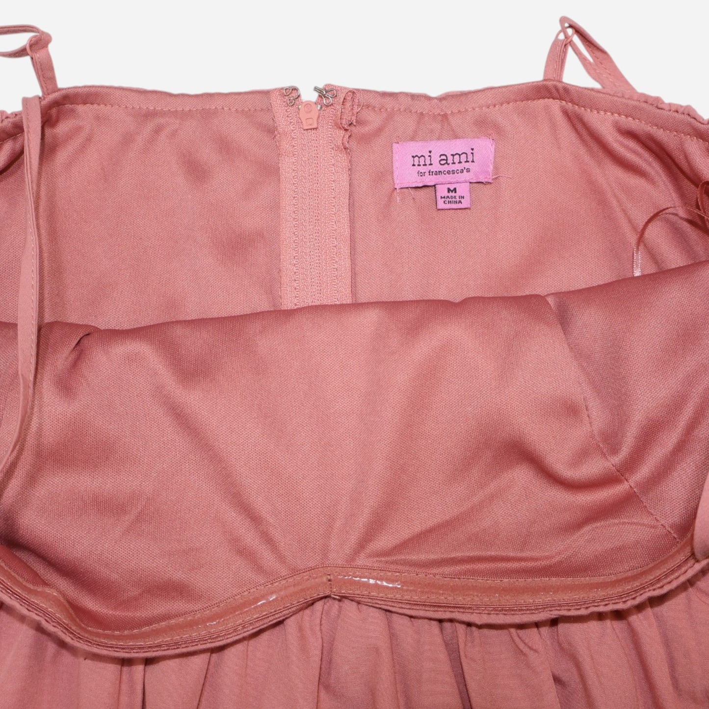 VESTIDO CORTO ROSADO CON TIRANTES AJUSTABLES | FRANCESCA'S | TALLA M