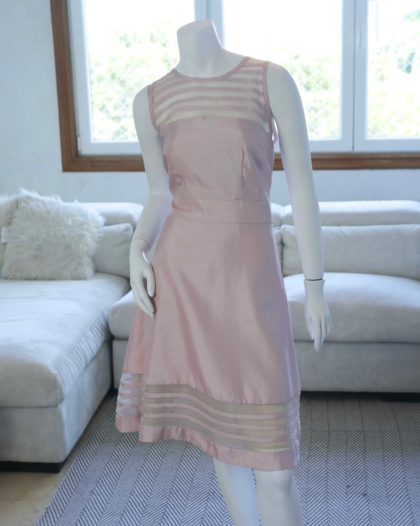 VESTIDO ROSADO DE CORTE EN A PARA MUJER | TAYLOR | TALLA 8 (M)