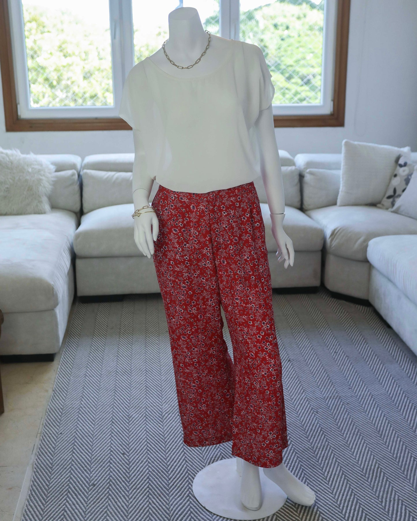 PANTALÓN WIDE LEG CON ESTAMPADO FLORAL | BLUE LIFE | TALLA S