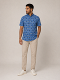 Camisa azul con estampado geométrico de mangas cortas para hombre Molokai Surf Co. talla M, ropa de segunda mano en República Dominicana